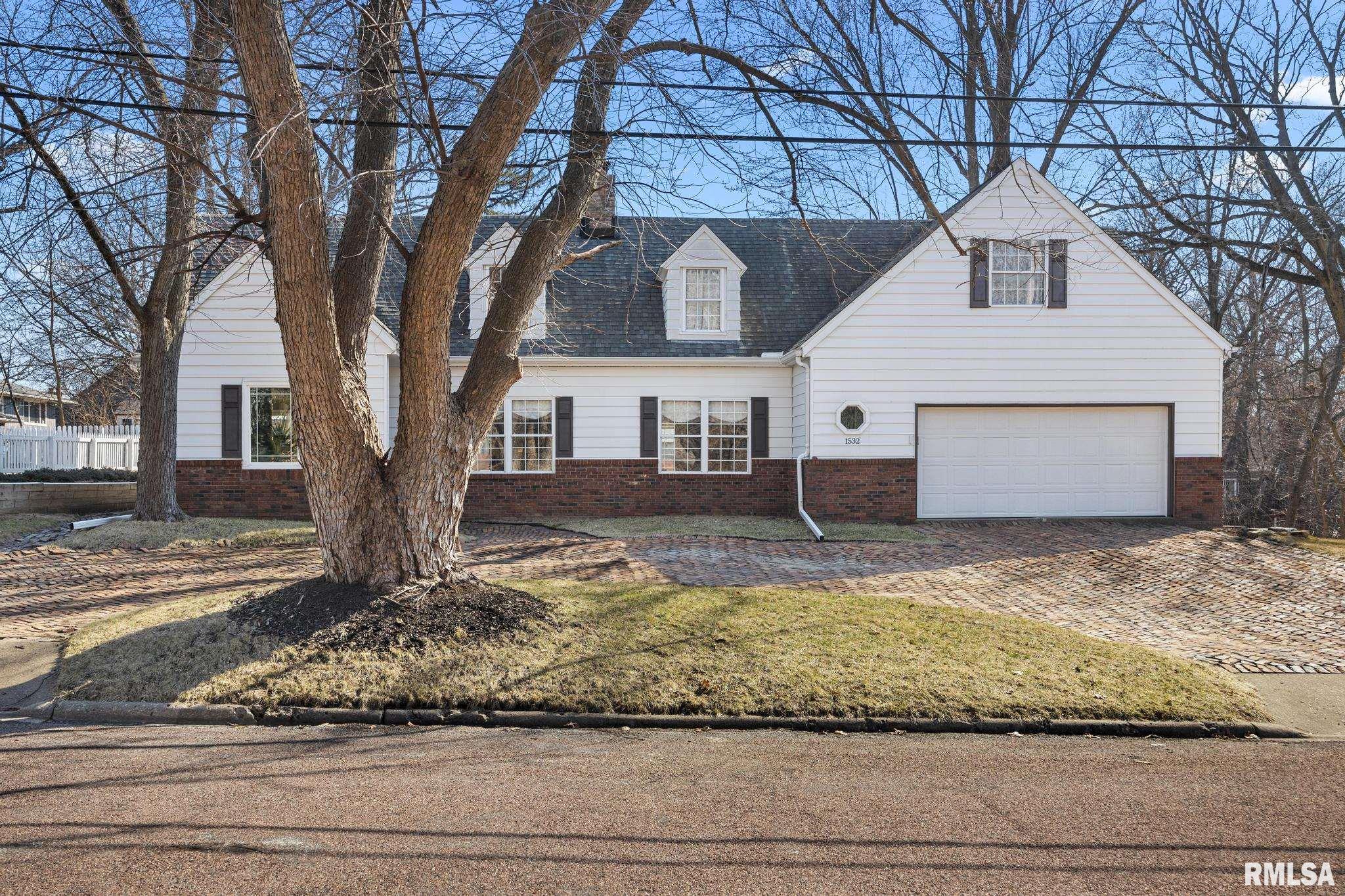 1532 E Marietta Avenue, Peoria Heights, Illinois image 2