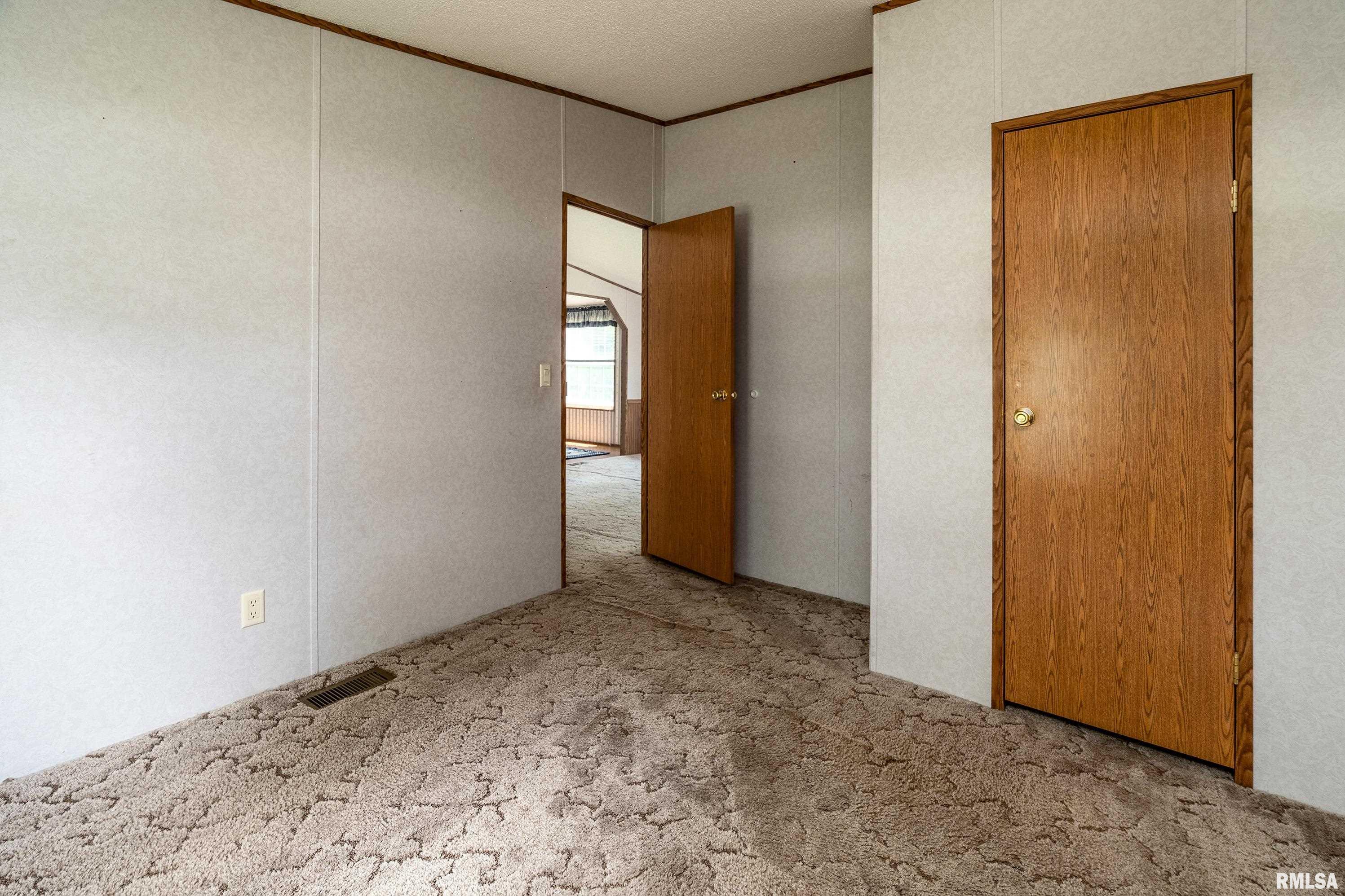 20295 Galatia Post Road, Pittsburg, Illinois image 29