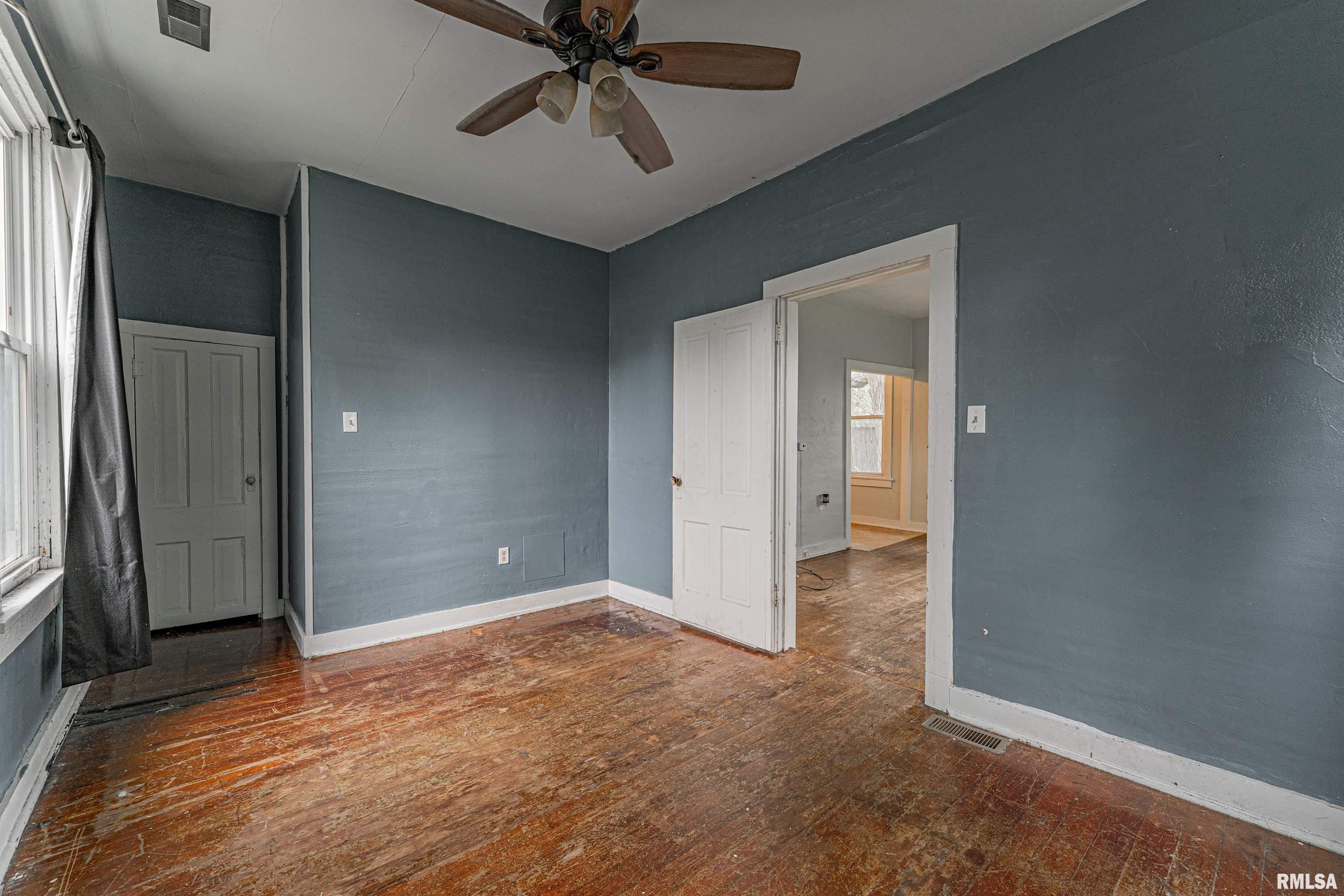 317 Latham Street, Lincoln, Illinois image 10