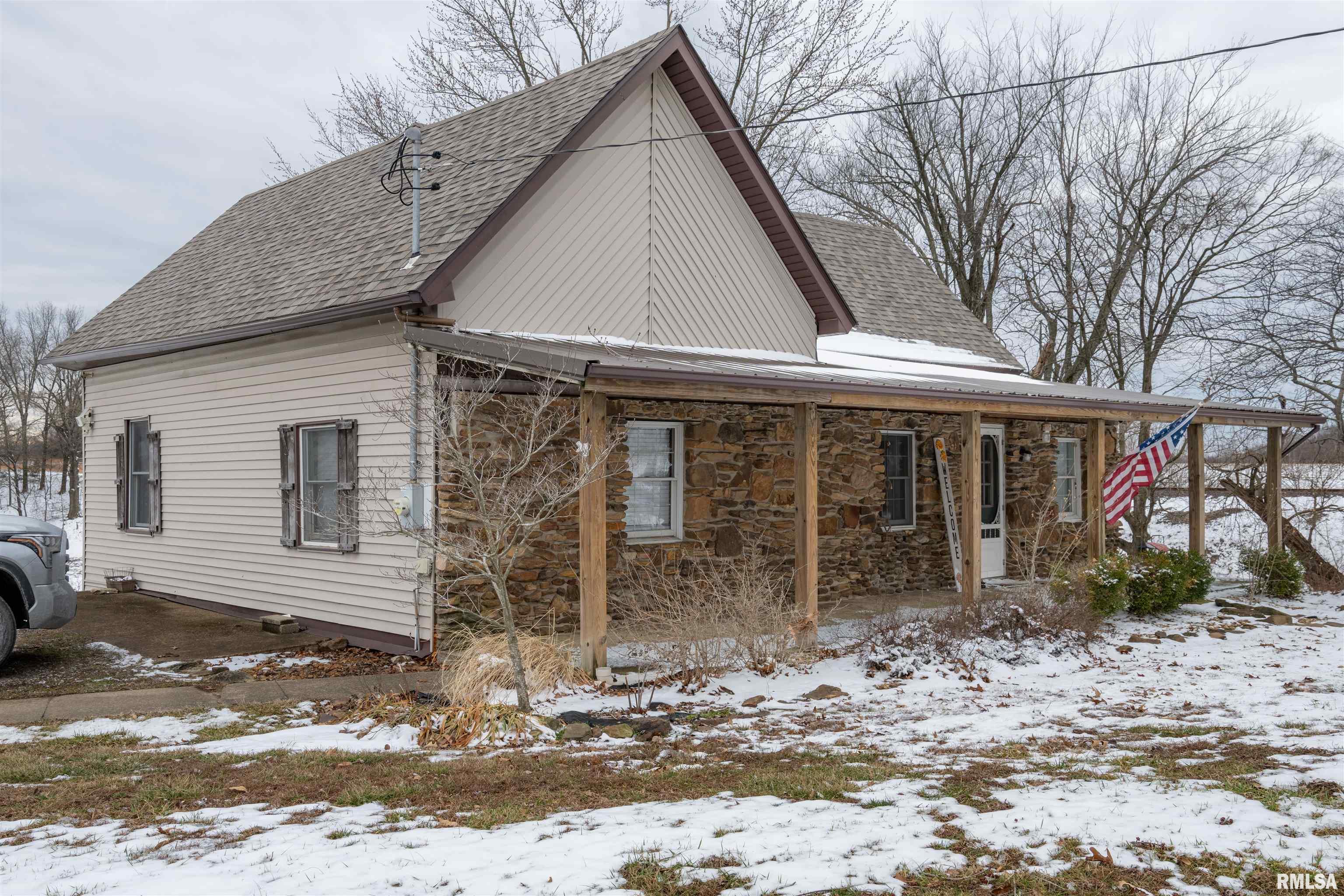 1435 Old Marion, Goreville, Illinois image 3