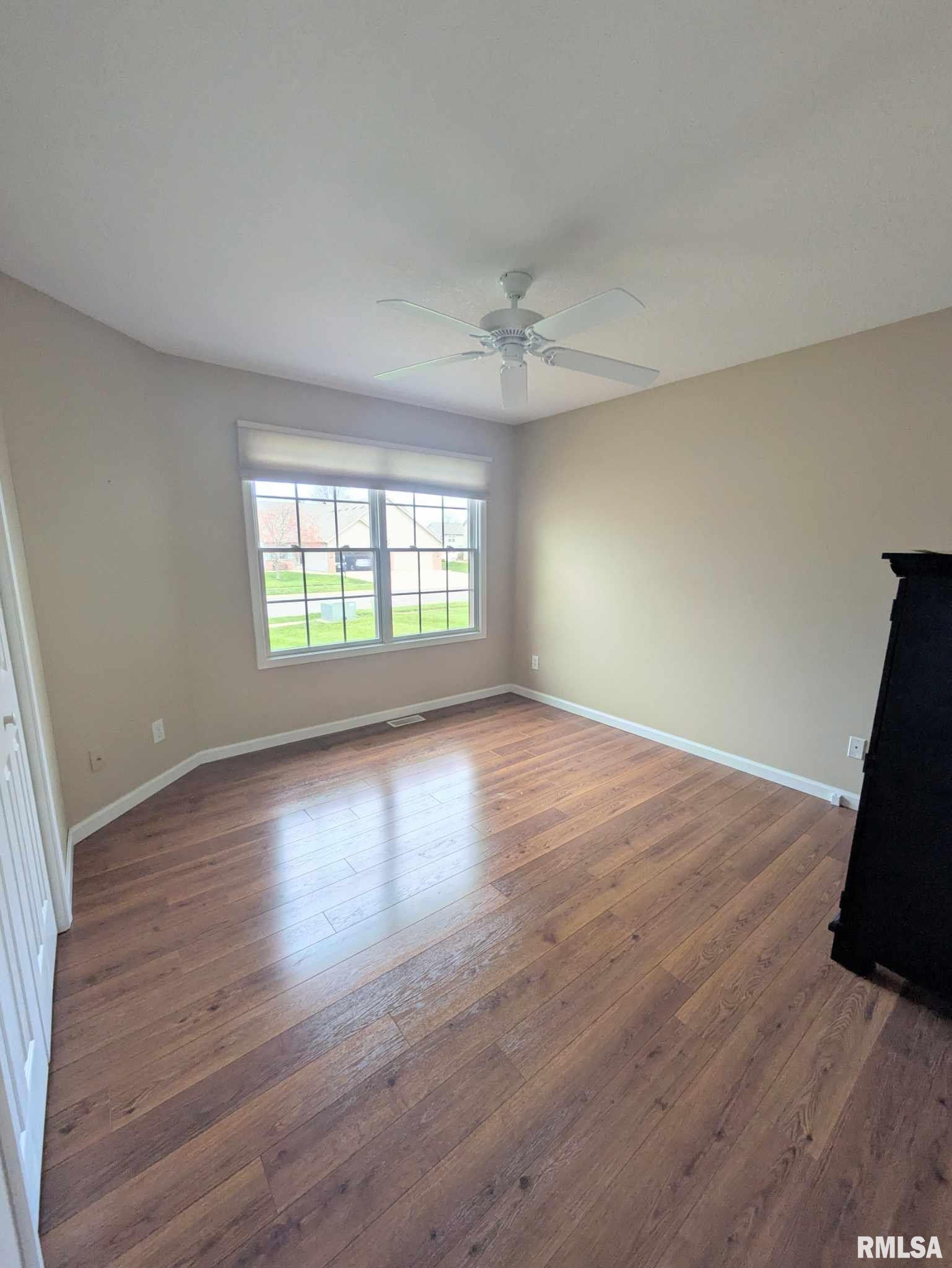 16 Elk Court, Washington, Illinois image 33