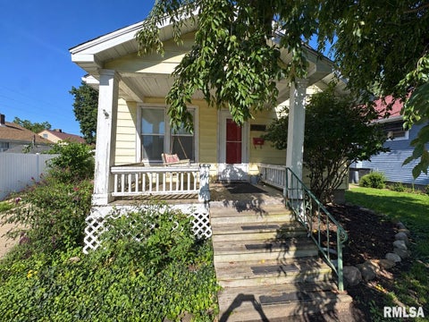 Homes For Sale - 3007 N Wisconsin Avenue<br/> Peoria, IL 61603