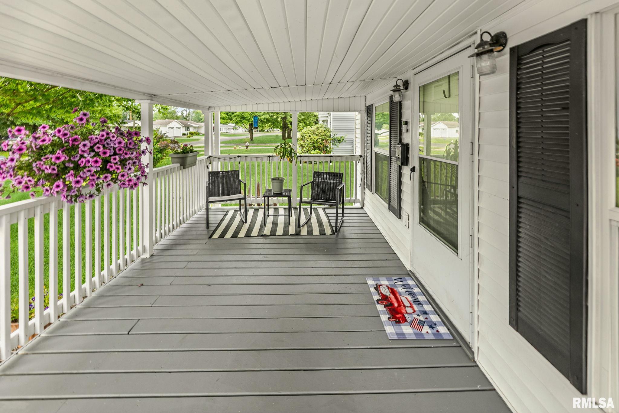 620 W Allmon Street, Salem, Illinois image 2