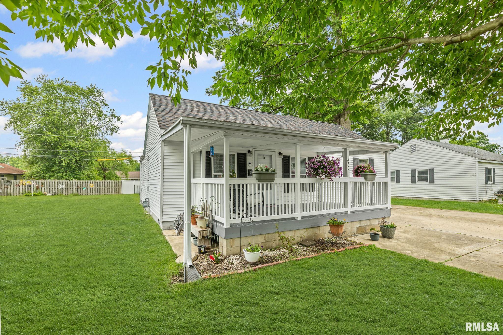 620 W Allmon Street, Salem, Illinois image 6
