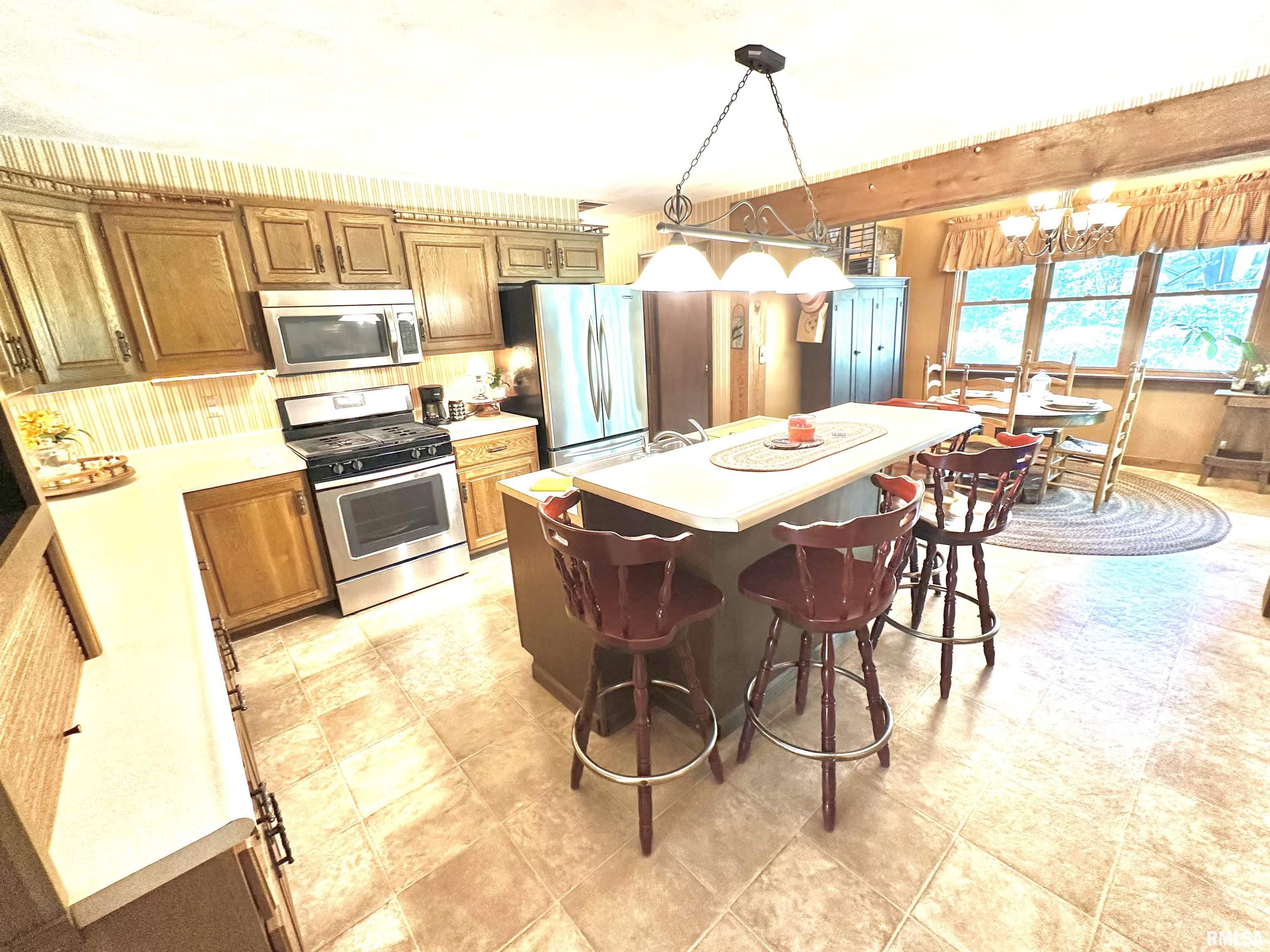 7 Lakewood Drive, Centralia, Illinois image 6