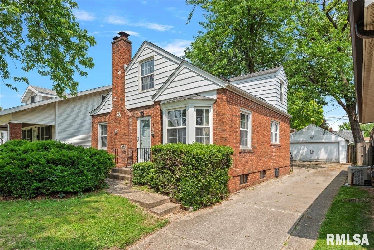 1928 N 5th Street, Springfield, Illinois image 1