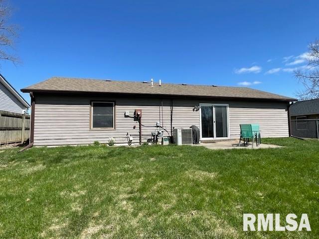 2207 Lafayette Terrace, Clinton, Iowa image 13