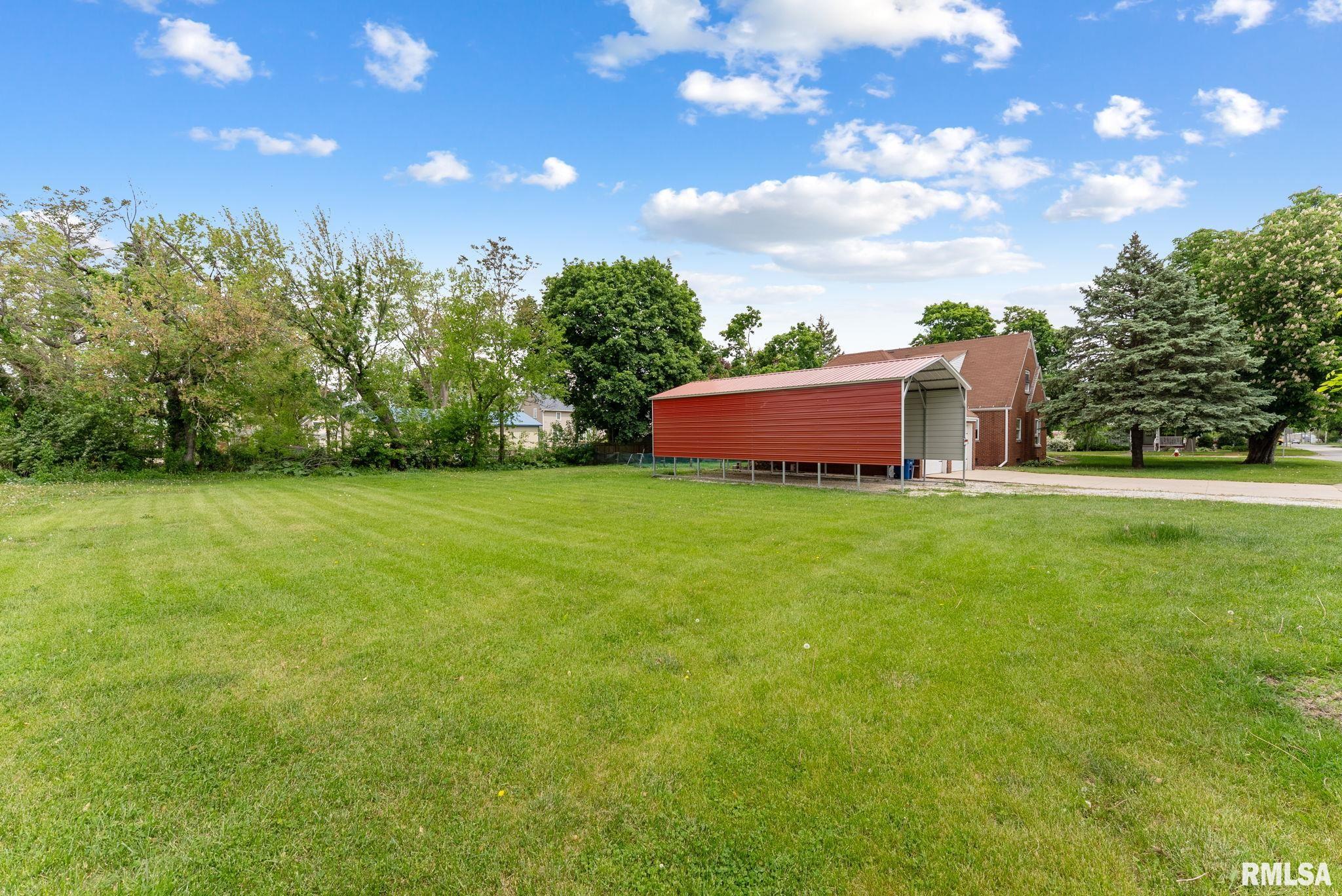 101 N Ridge Street, Cambridge, Illinois image 31