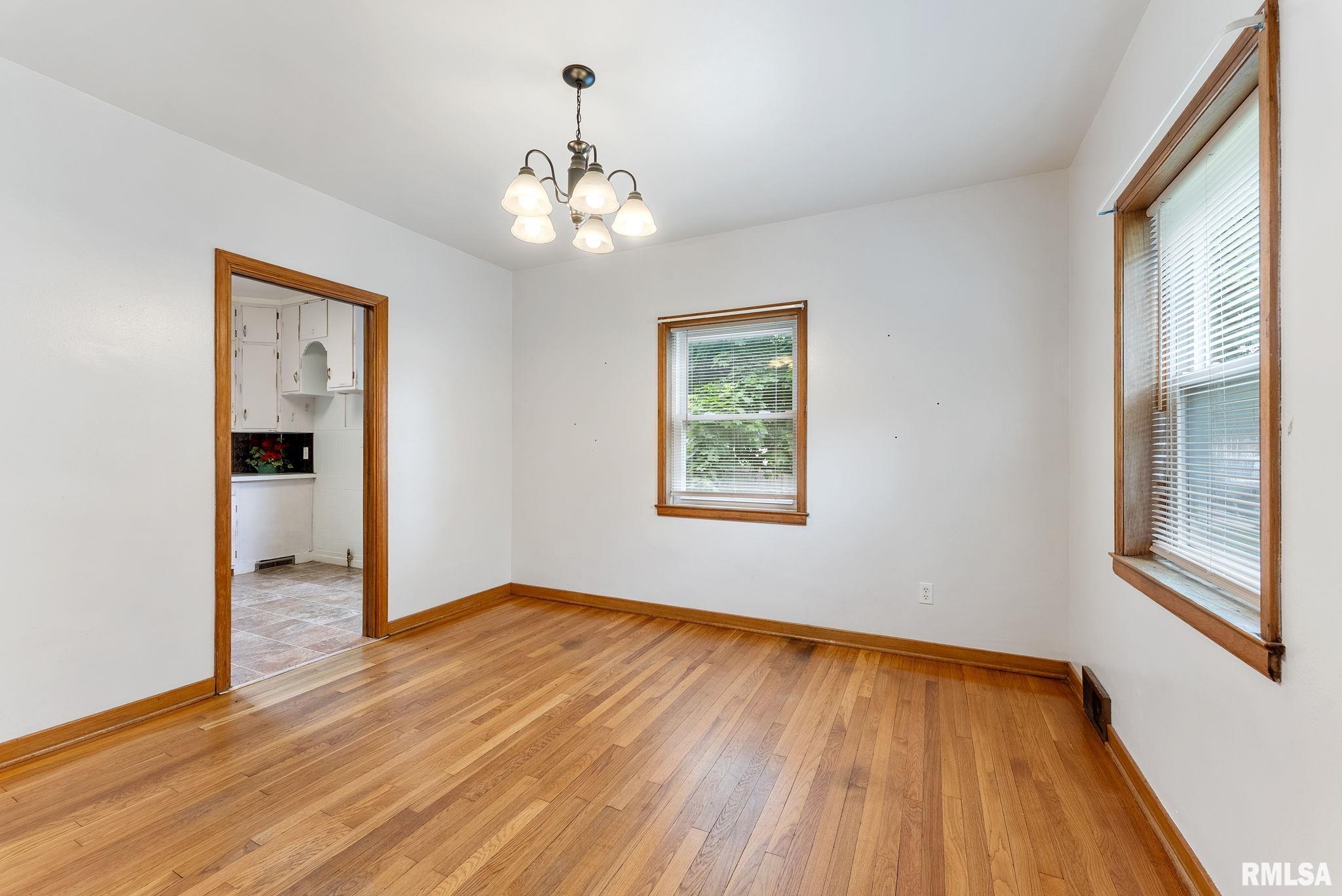 101 N Ridge Street, Cambridge, Illinois image 8
