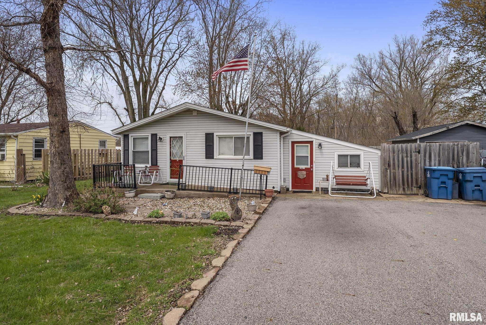 16815 10th Avenue North, East Moline, Illinois image 1