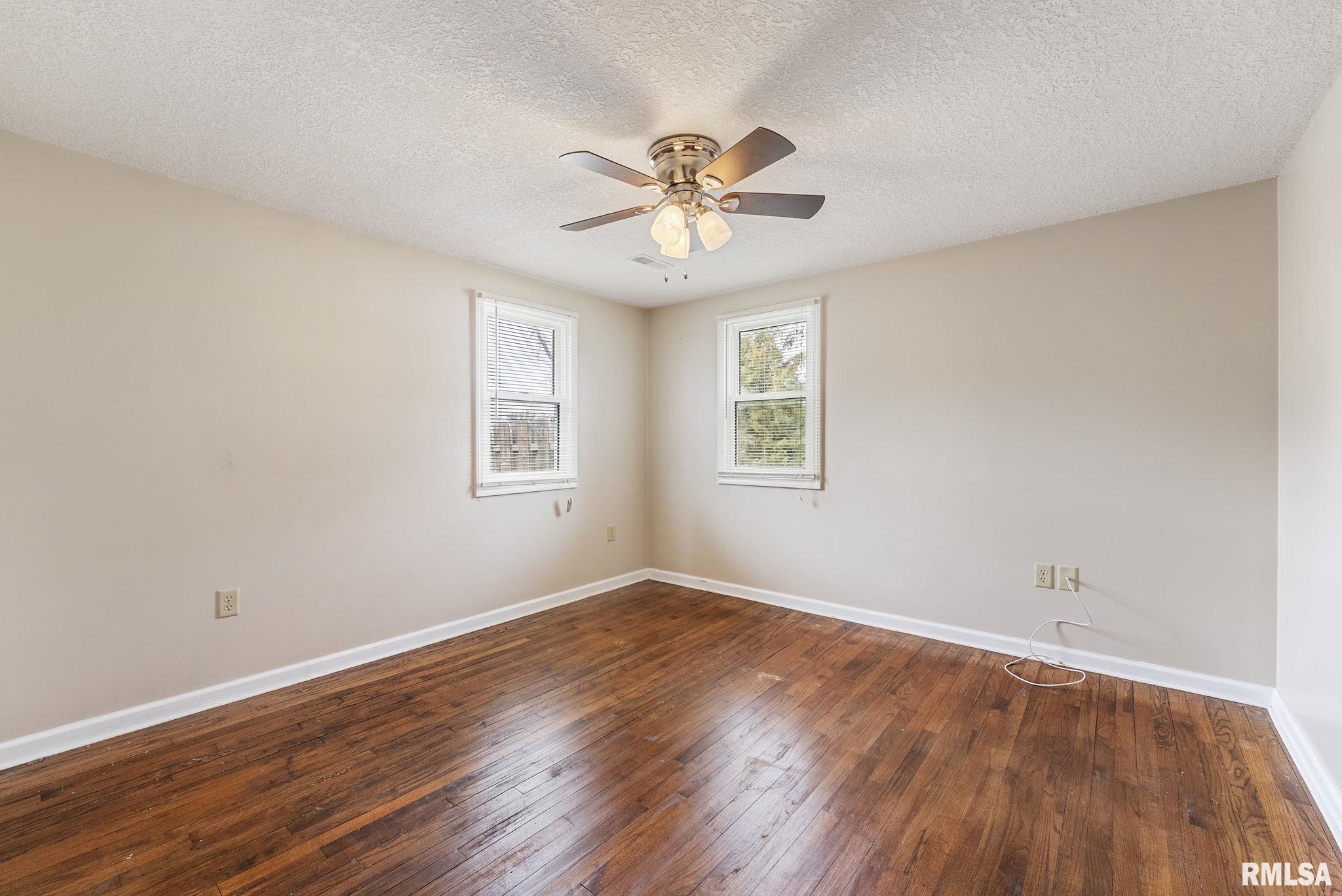 16815 10th Avenue North, East Moline, Illinois image 6