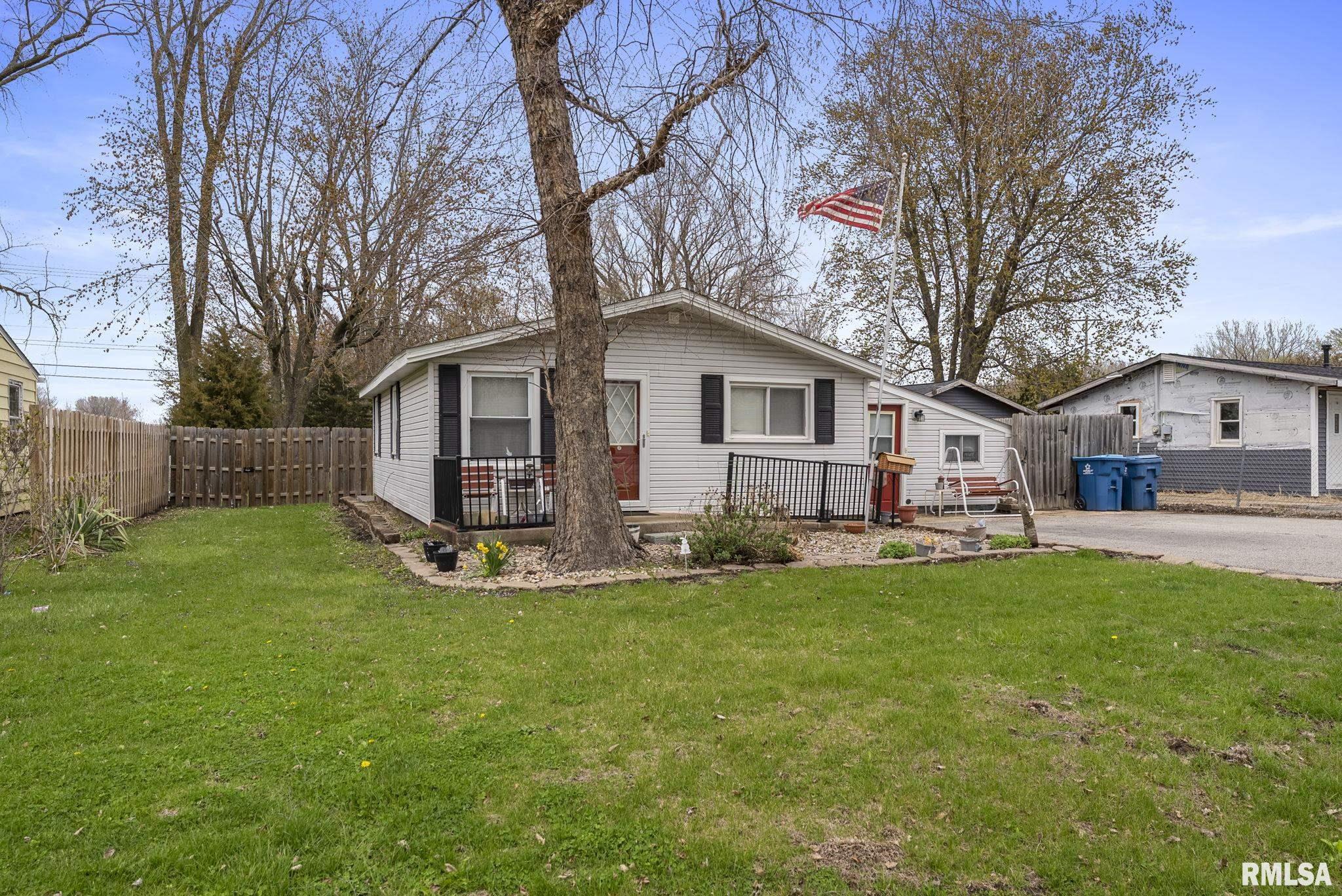 16815 10th Avenue North, East Moline, Illinois image 3