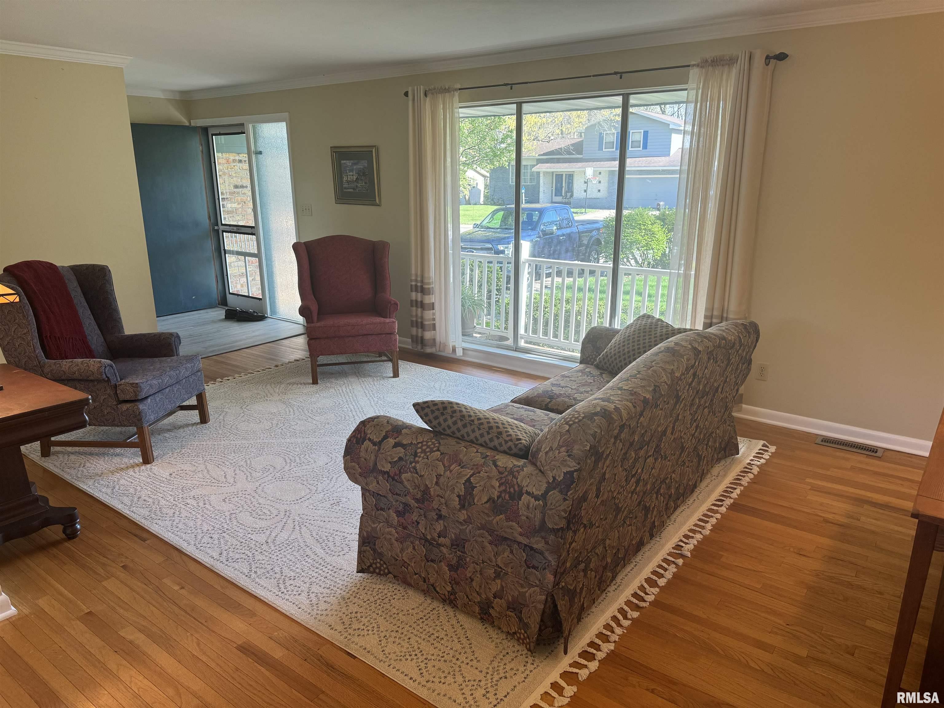 1345 W Woodside Drive, Dunlap, Illinois image 15