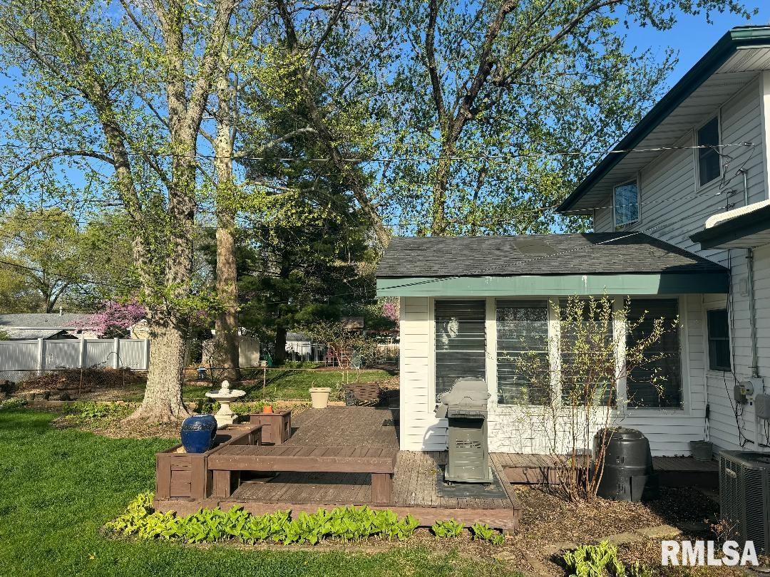 1345 W Woodside Drive, Dunlap, Illinois image 4