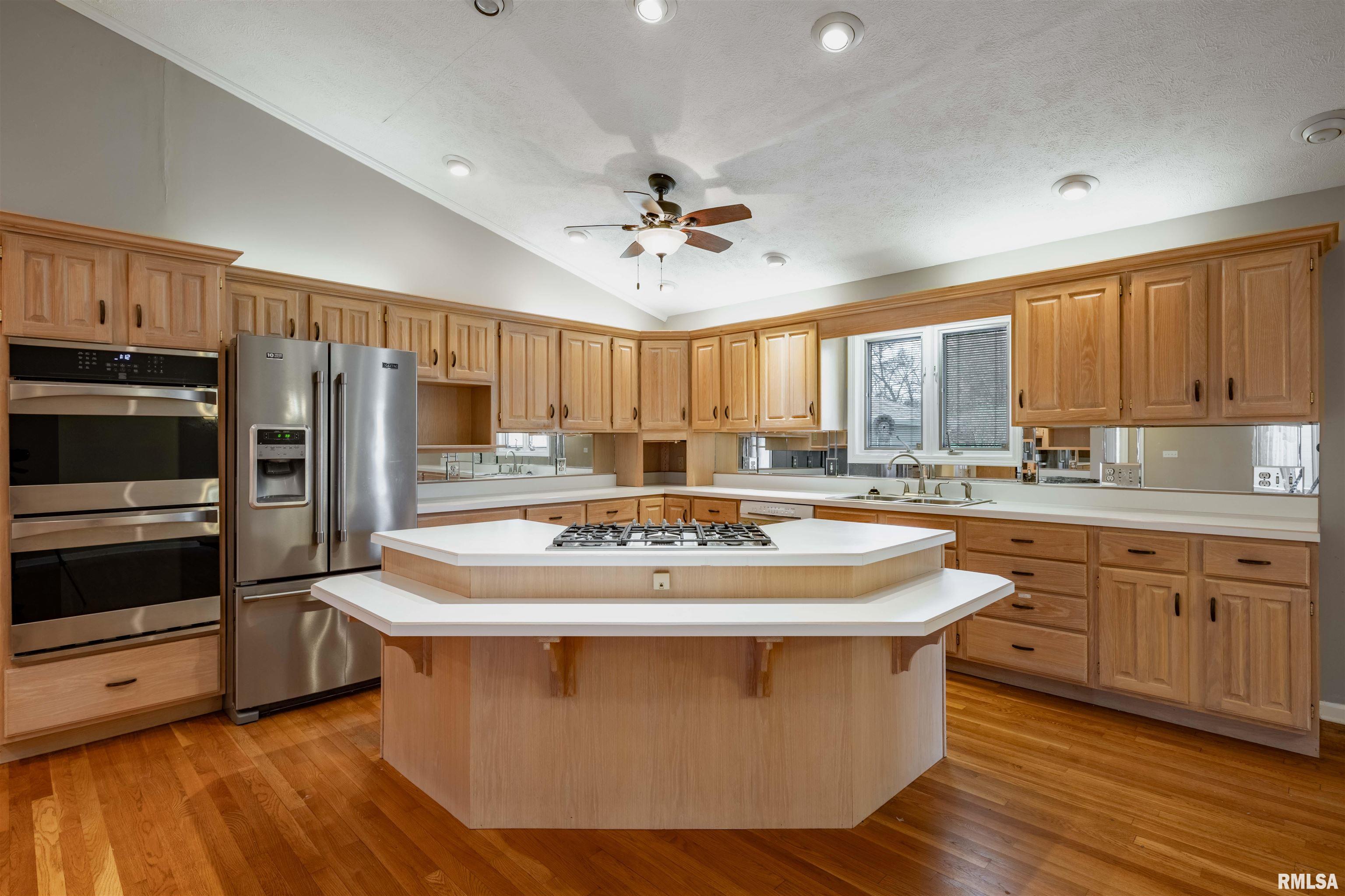 1908 Norman Road, Marion, Illinois image 10