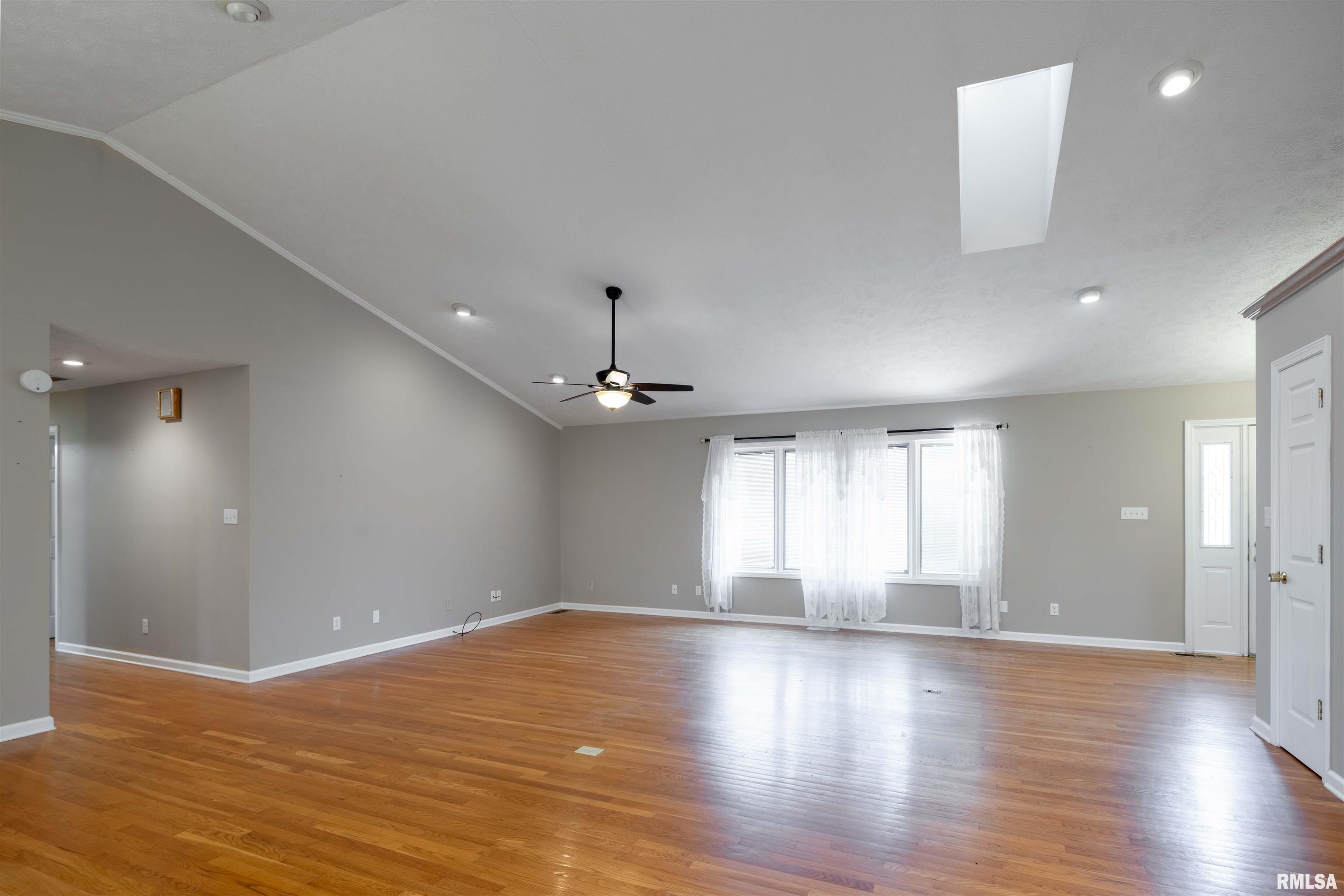 1908 Norman Road, Marion, Illinois image 13