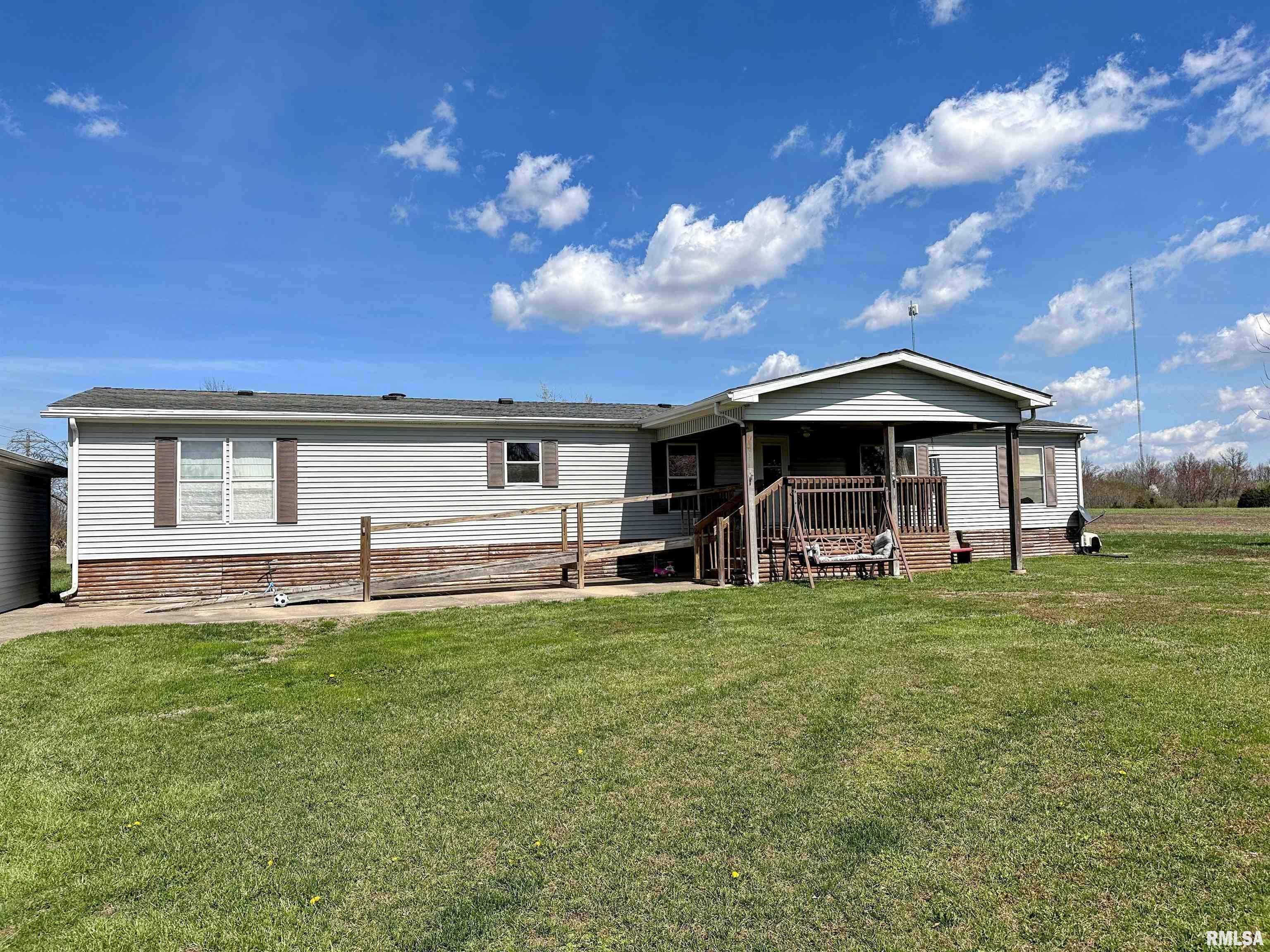 14958 Sulphur Springs Road, Creal Springs, Illinois image 2