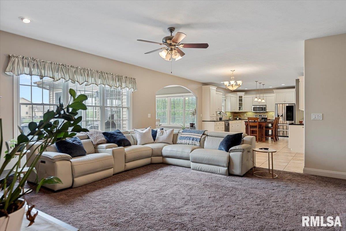 312 Windycrest Drive, Chatham, Illinois image 10