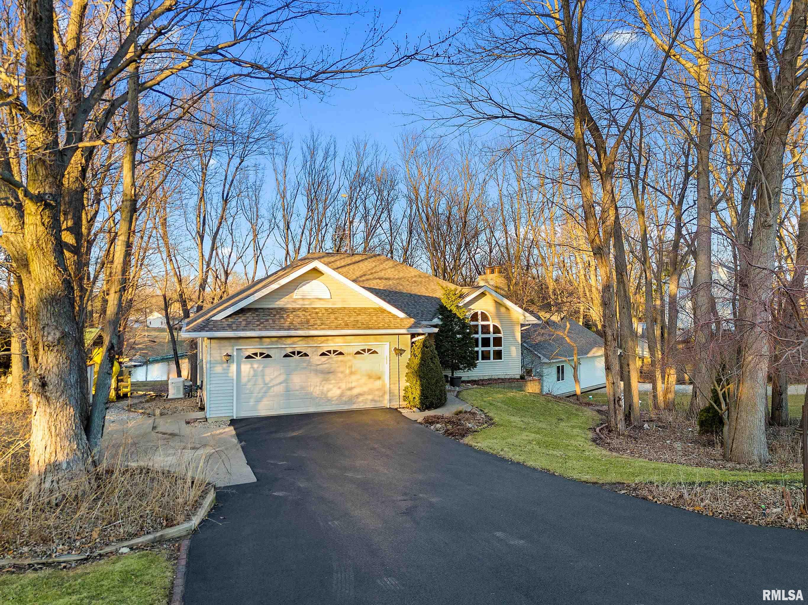 20806 N Sequoia Curve, Chillicothe, Illinois image 43