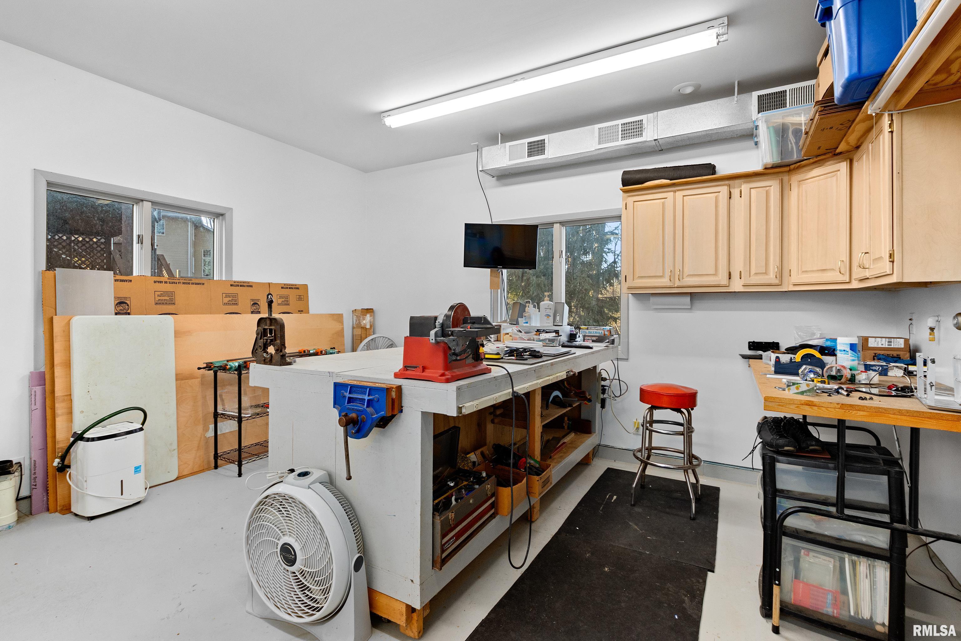 20806 N Sequoia Curve, Chillicothe, Illinois image 37