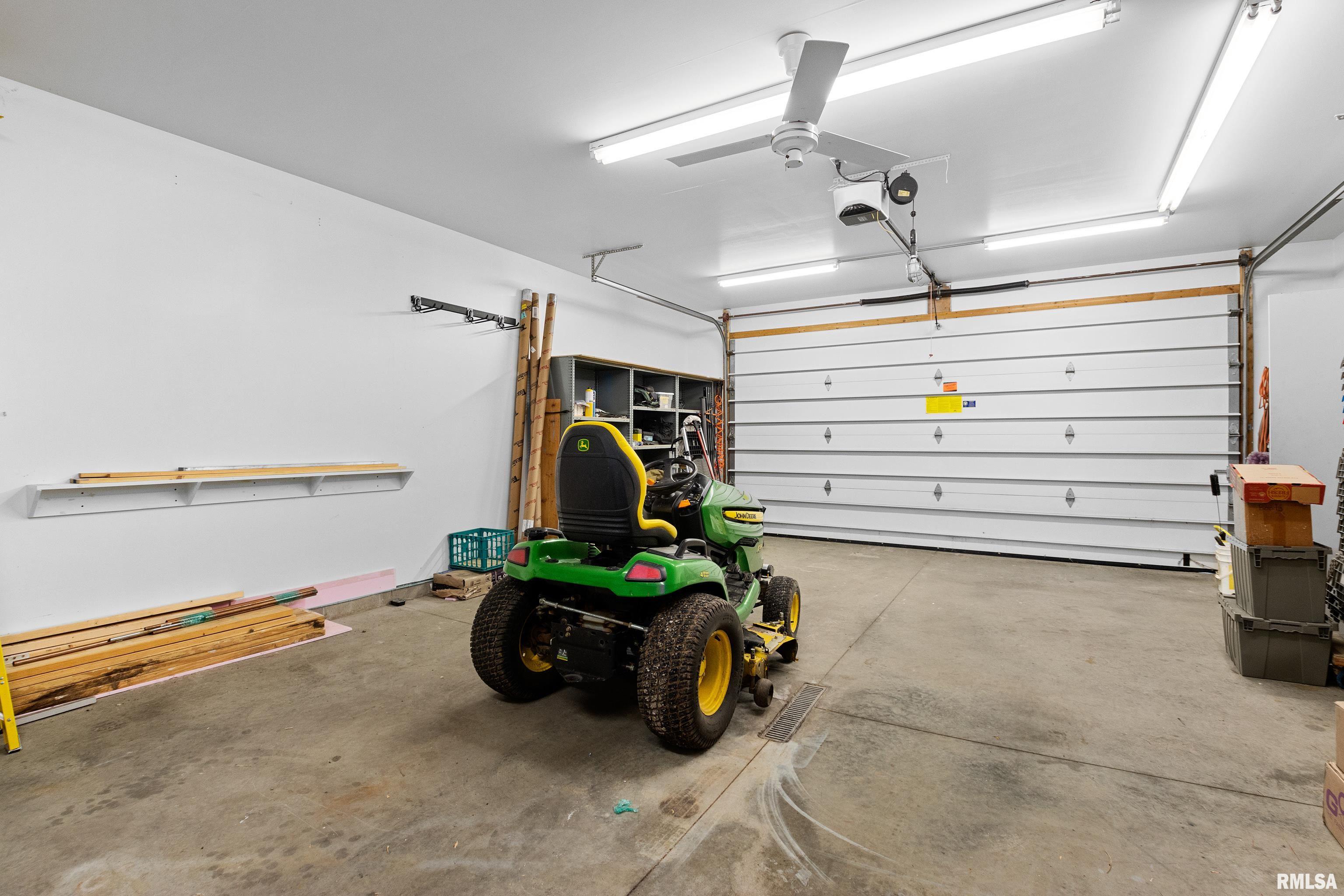 20806 N Sequoia Curve, Chillicothe, Illinois image 42