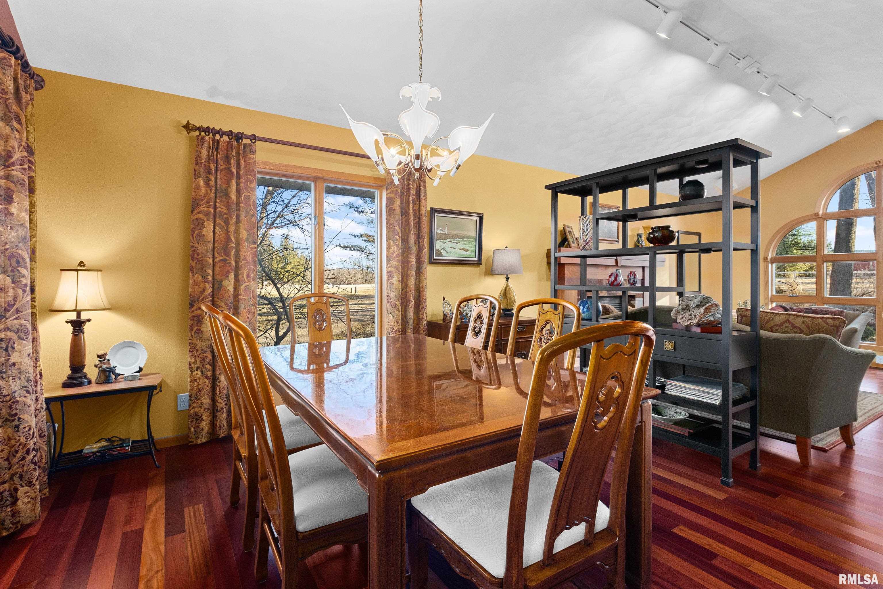 20806 N Sequoia Curve, Chillicothe, Illinois image 13