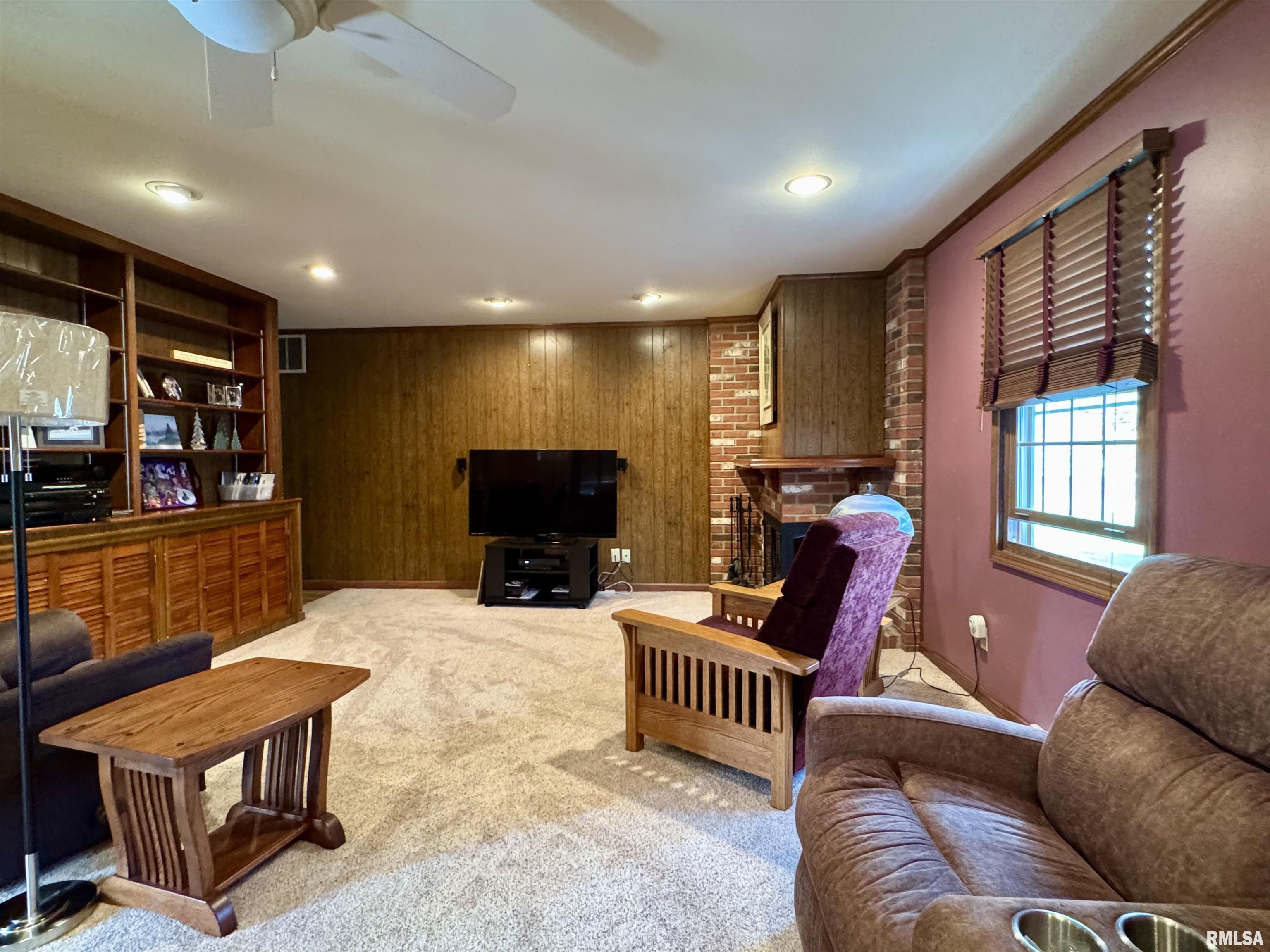 536 Meadow Drive, Macomb, Illinois image 30