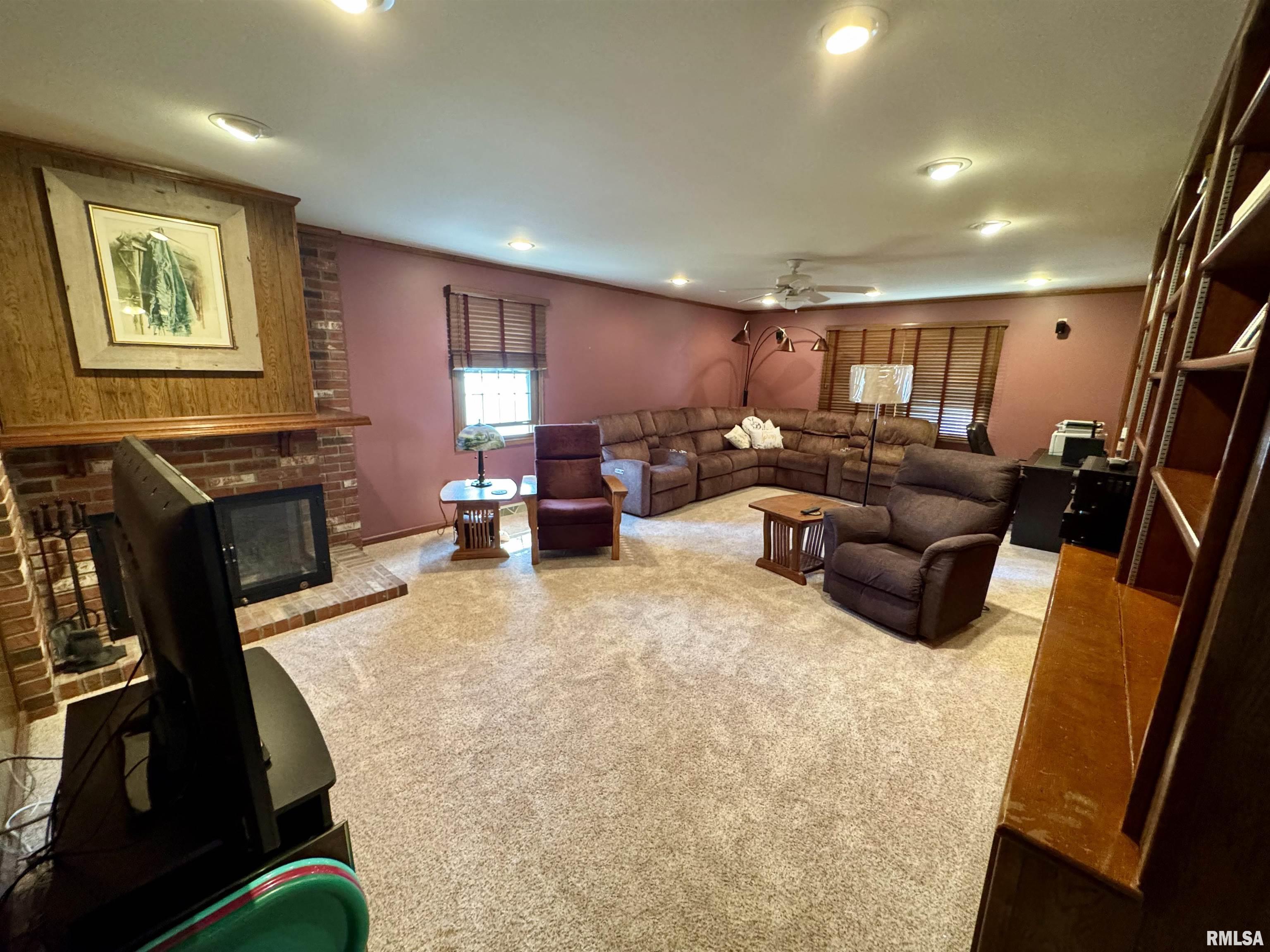 536 Meadow Drive, Macomb, Illinois image 29