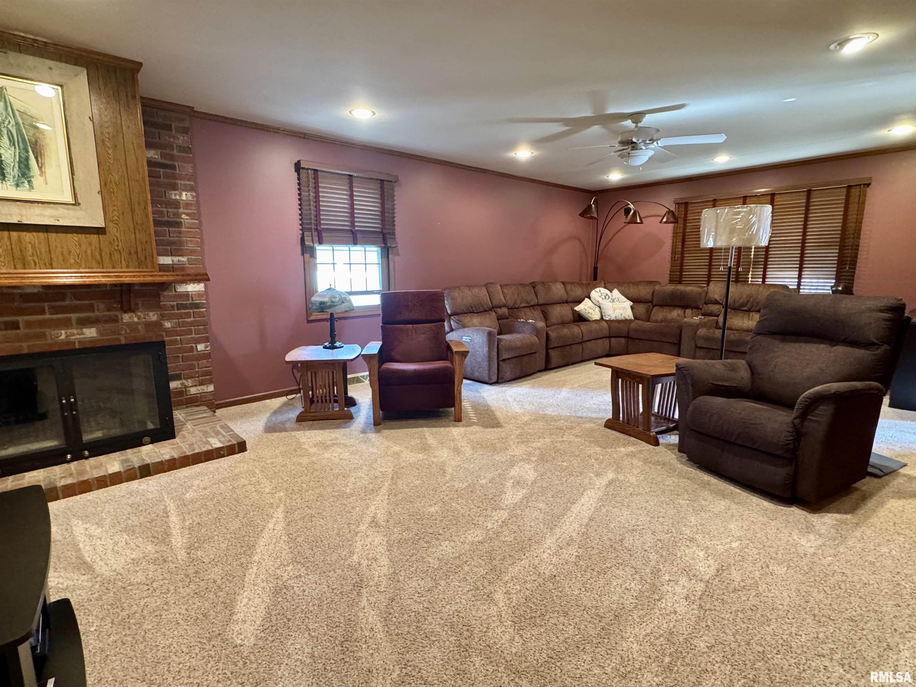 536 Meadow Drive, Macomb, Illinois image 28