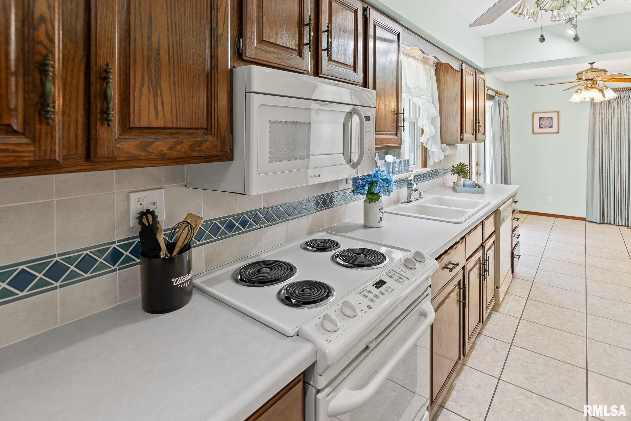 4505 Harris Road, Salem, Illinois image 14