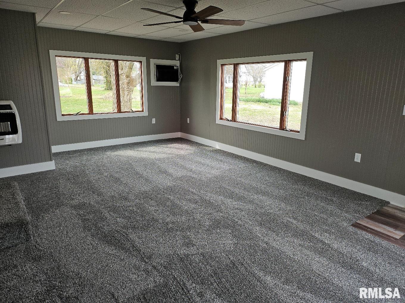 102 W Grand Street, Modesto, Illinois image 31