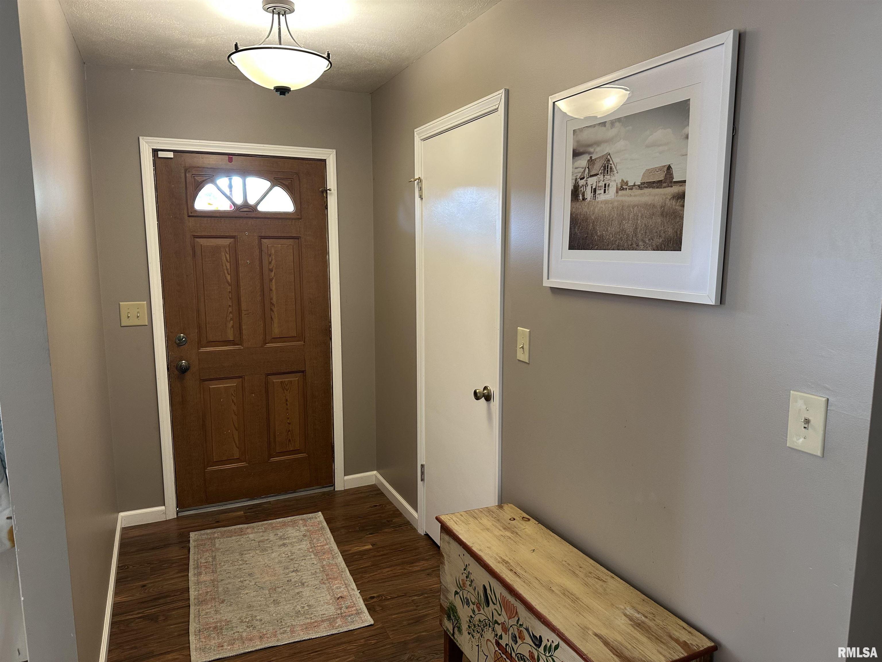 108 N Ostrom Avenue, Princeville, Illinois image 17