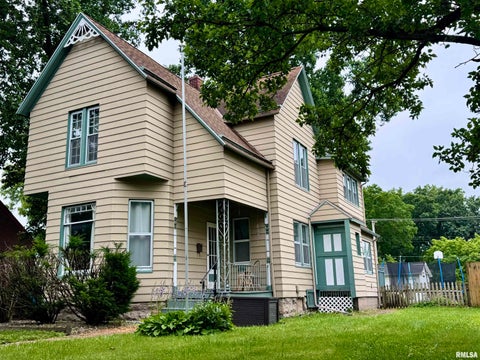 Homes For Sale - 2546 Vermont Street<br/> Adams County, Quincy, IL 62301