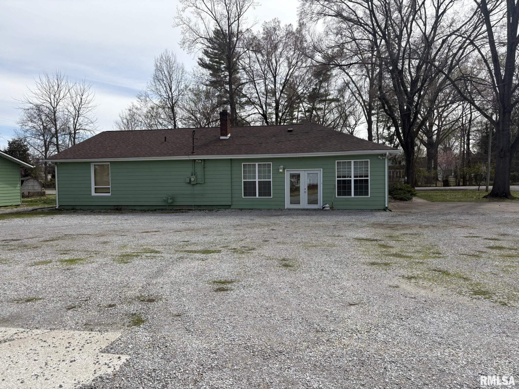 702 Sheridan Drive, Benton, Illinois image 3