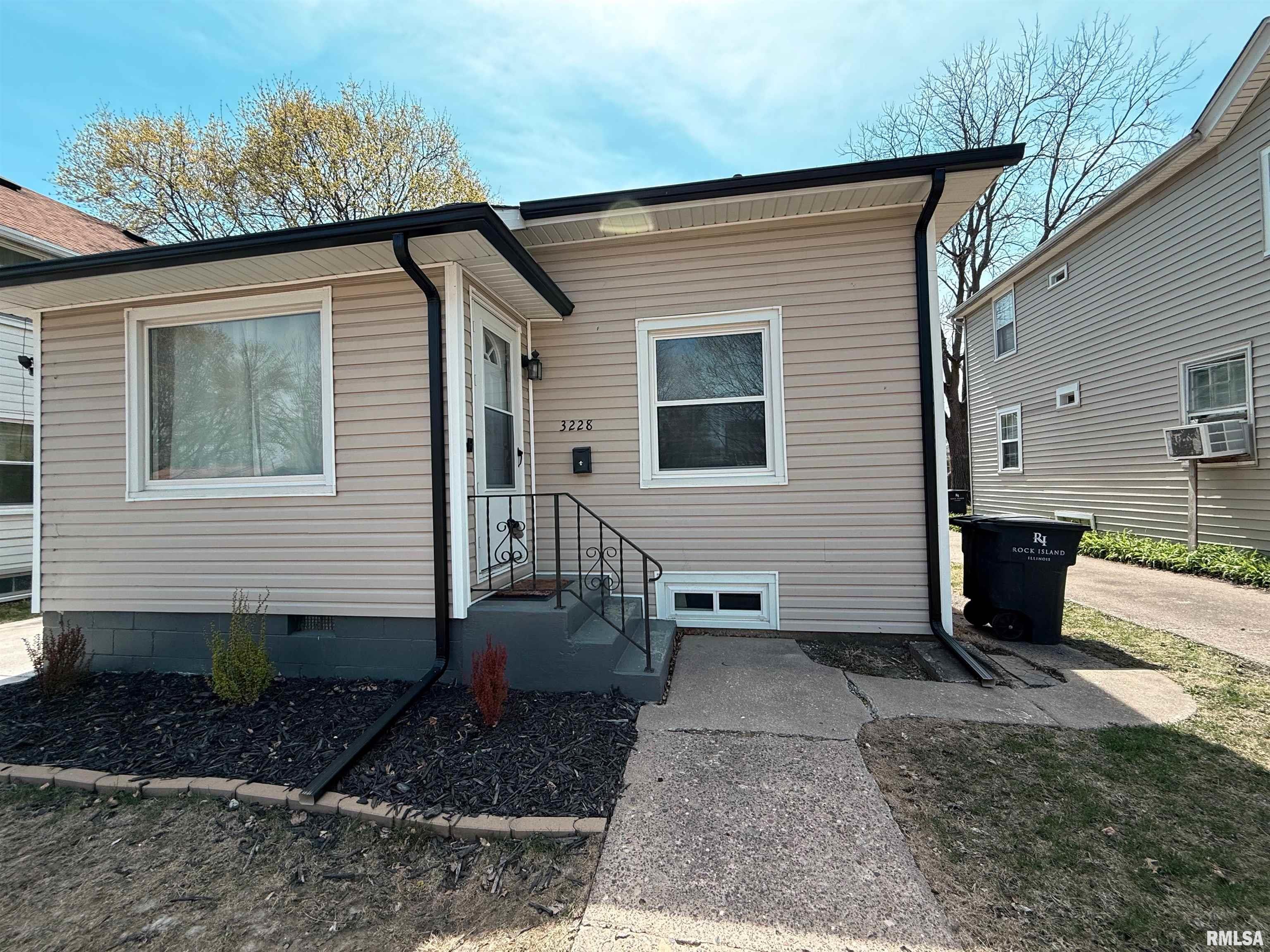3228 16th Avenue, Rock Island, Illinois image 23