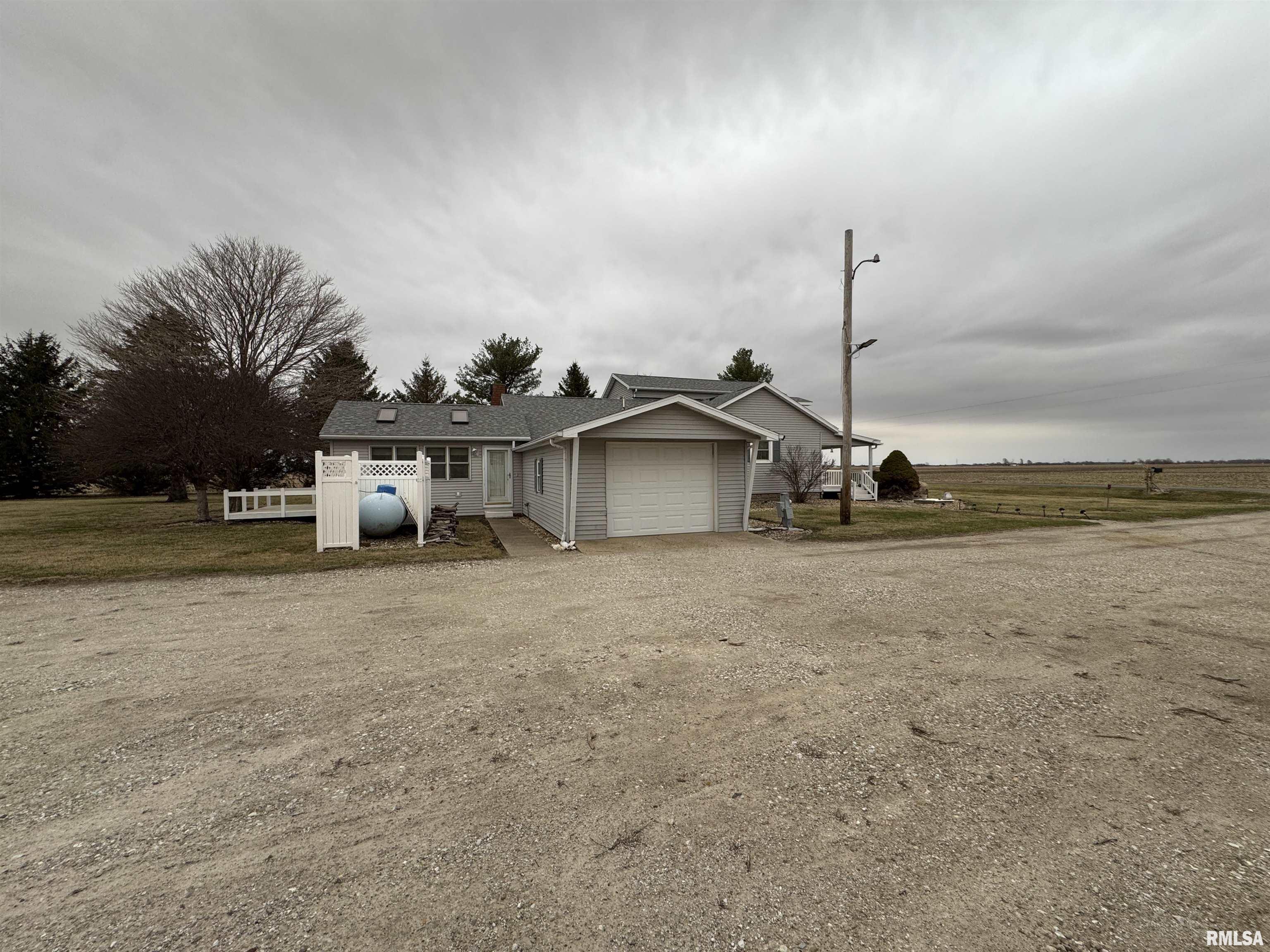 1740 120th Street, Cameron, Illinois image 4