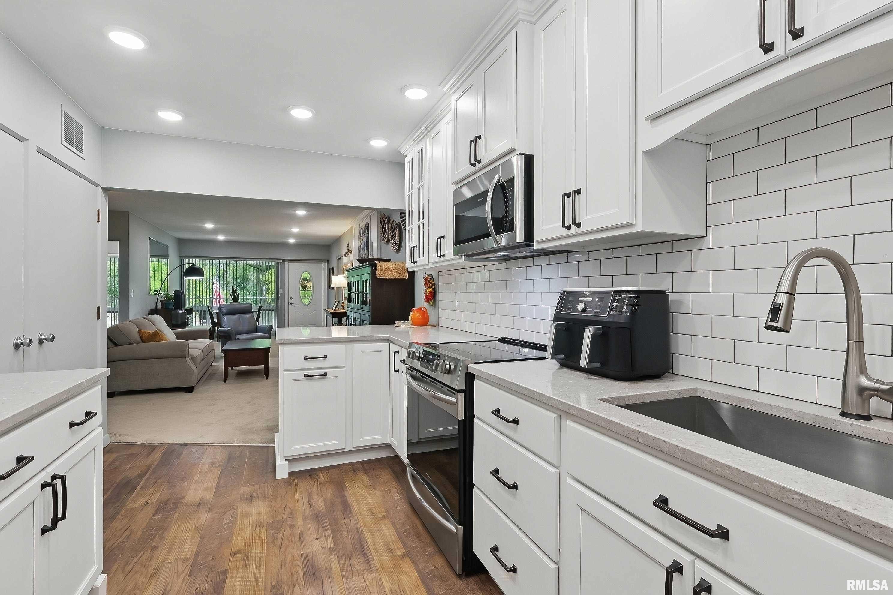 1104 Kimberly Road #1006, Bettendorf, Iowa image 15