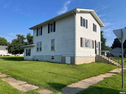 MLS: QC4254355