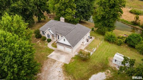 Homes For Sale - 1385 Christian Chapel Road<br/> Anna, IL 62906