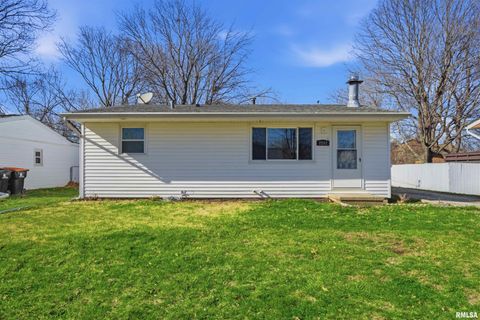 Homes For Sale - 2252 Northridge Lane<br/> Tazewell County, Washington, IL 61571