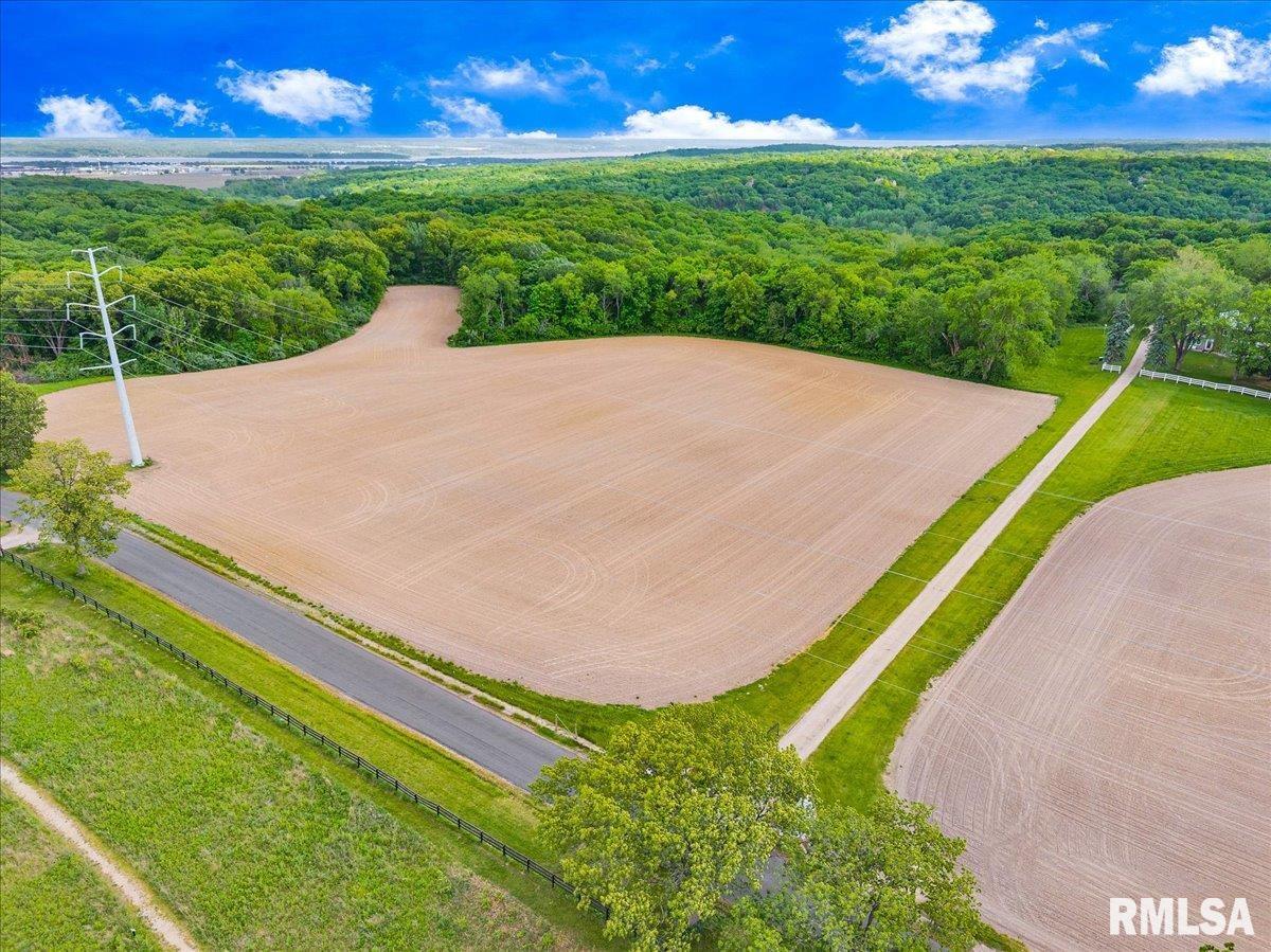 000 W Singing Woods Road, Edelstein, Illinois image 3