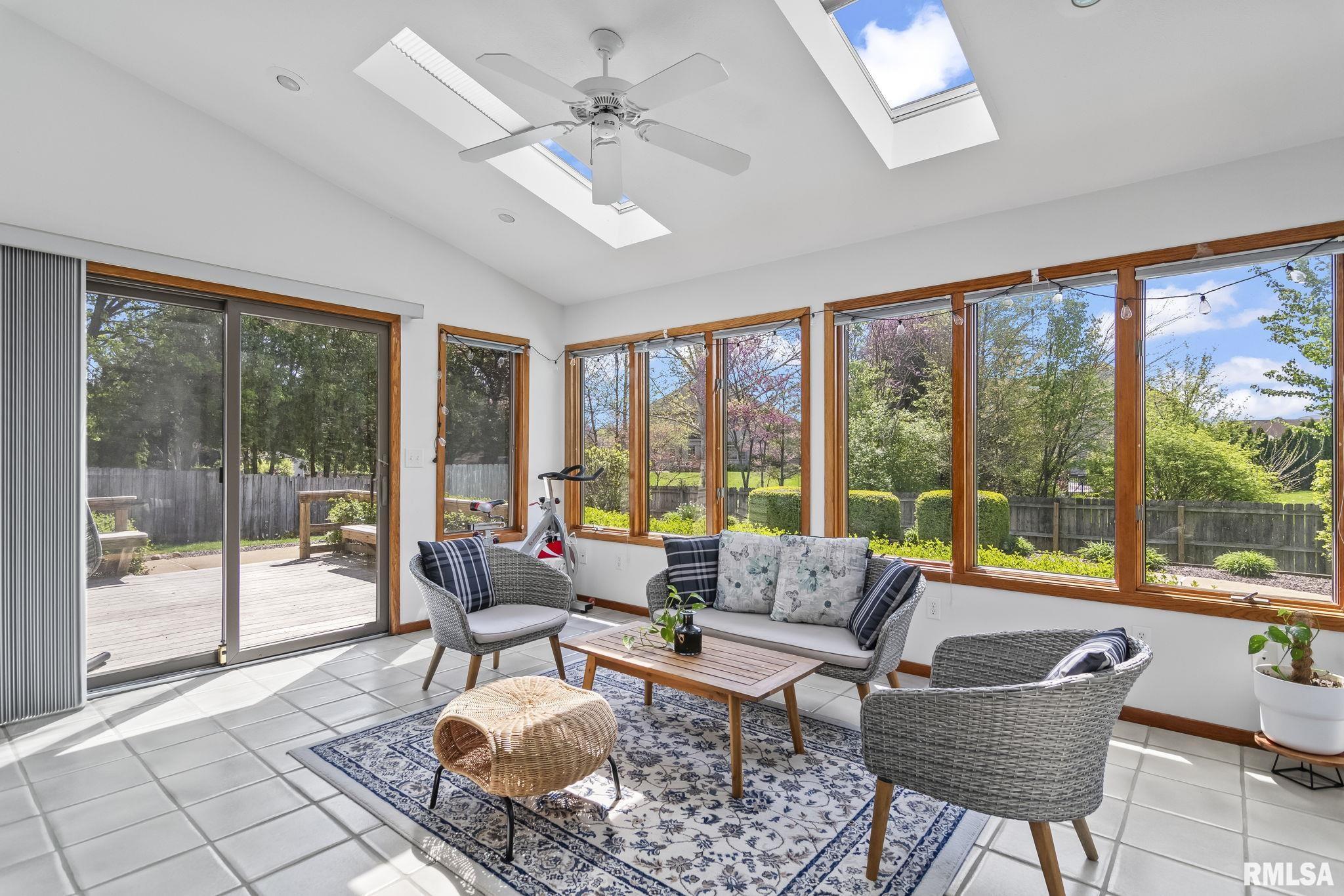 2504 Country Club Drive, Springfield, Illinois image 23