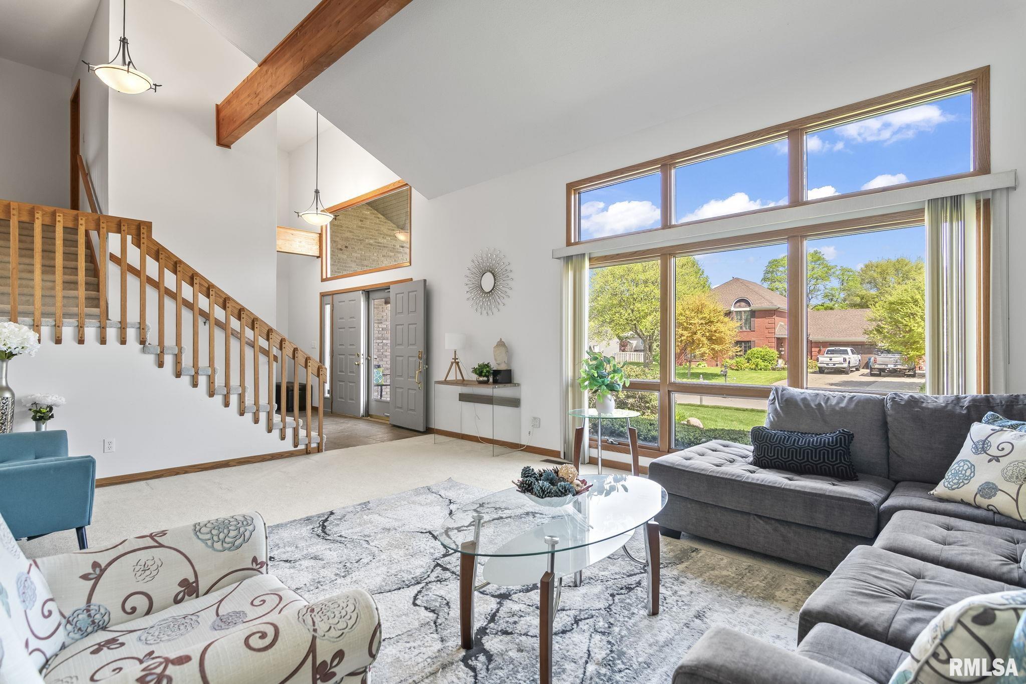 2504 Country Club Drive, Springfield, Illinois image 8