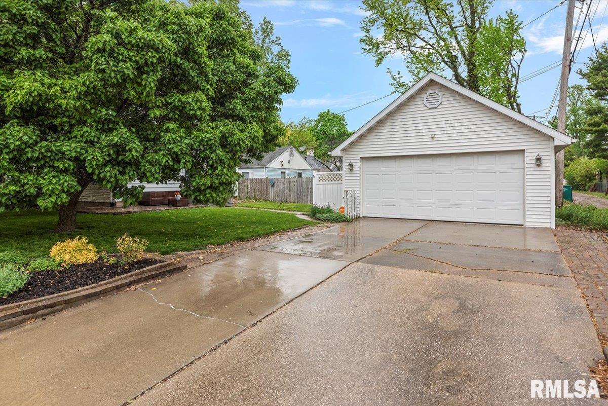 421 Outer Park Drive, Springfield, Illinois image 35