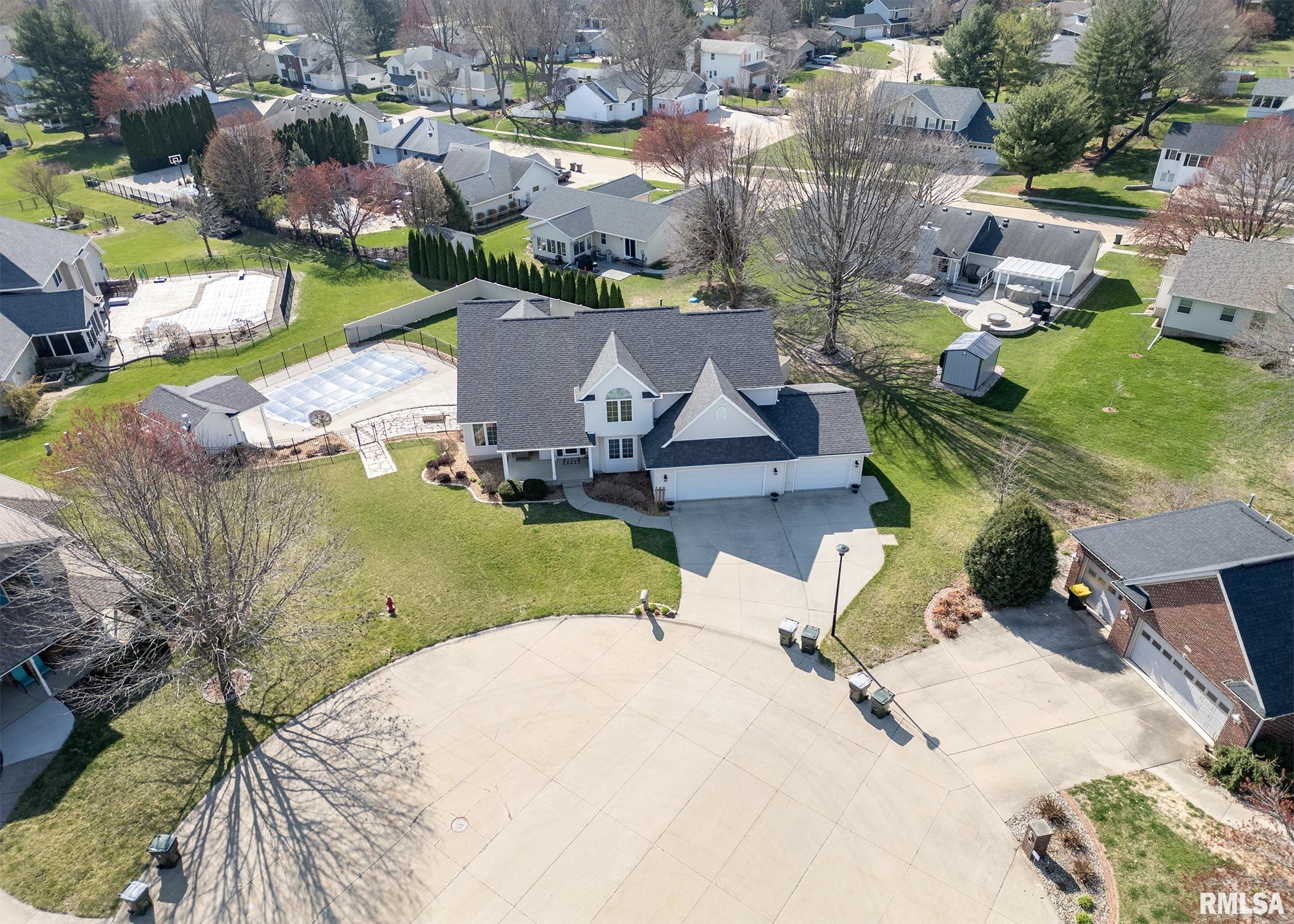912 Goldfinch Court, Geneseo, Illinois image 3