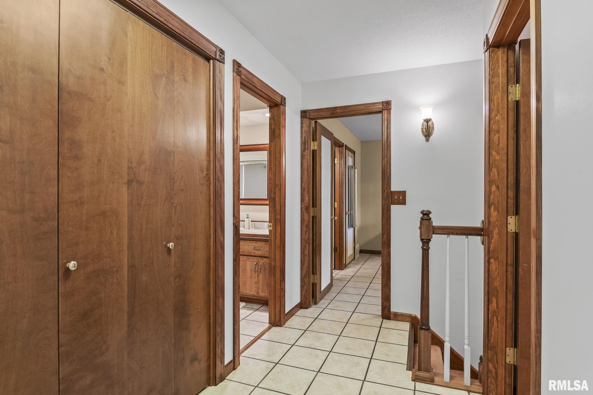 2925 Victoria Drive, Springfield, Illinois image 20