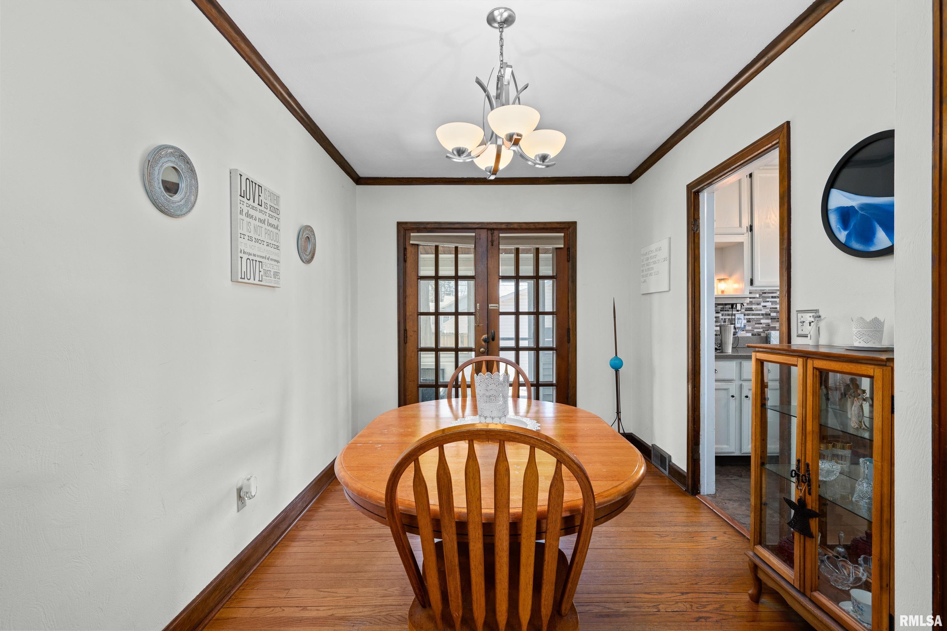 2730 Tremont Avenue, Davenport, Iowa image 8