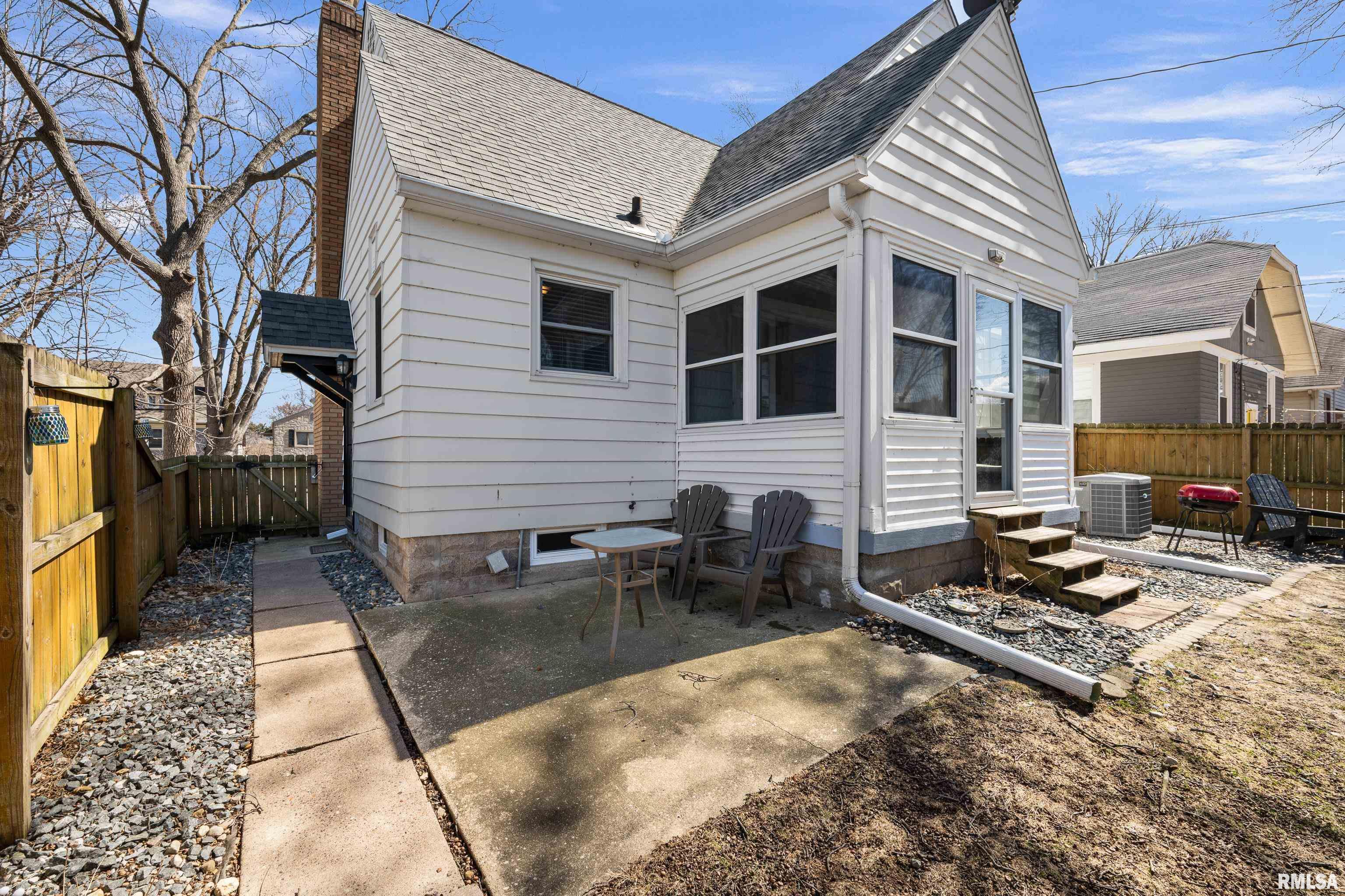 2730 Tremont Avenue, Davenport, Iowa image 29