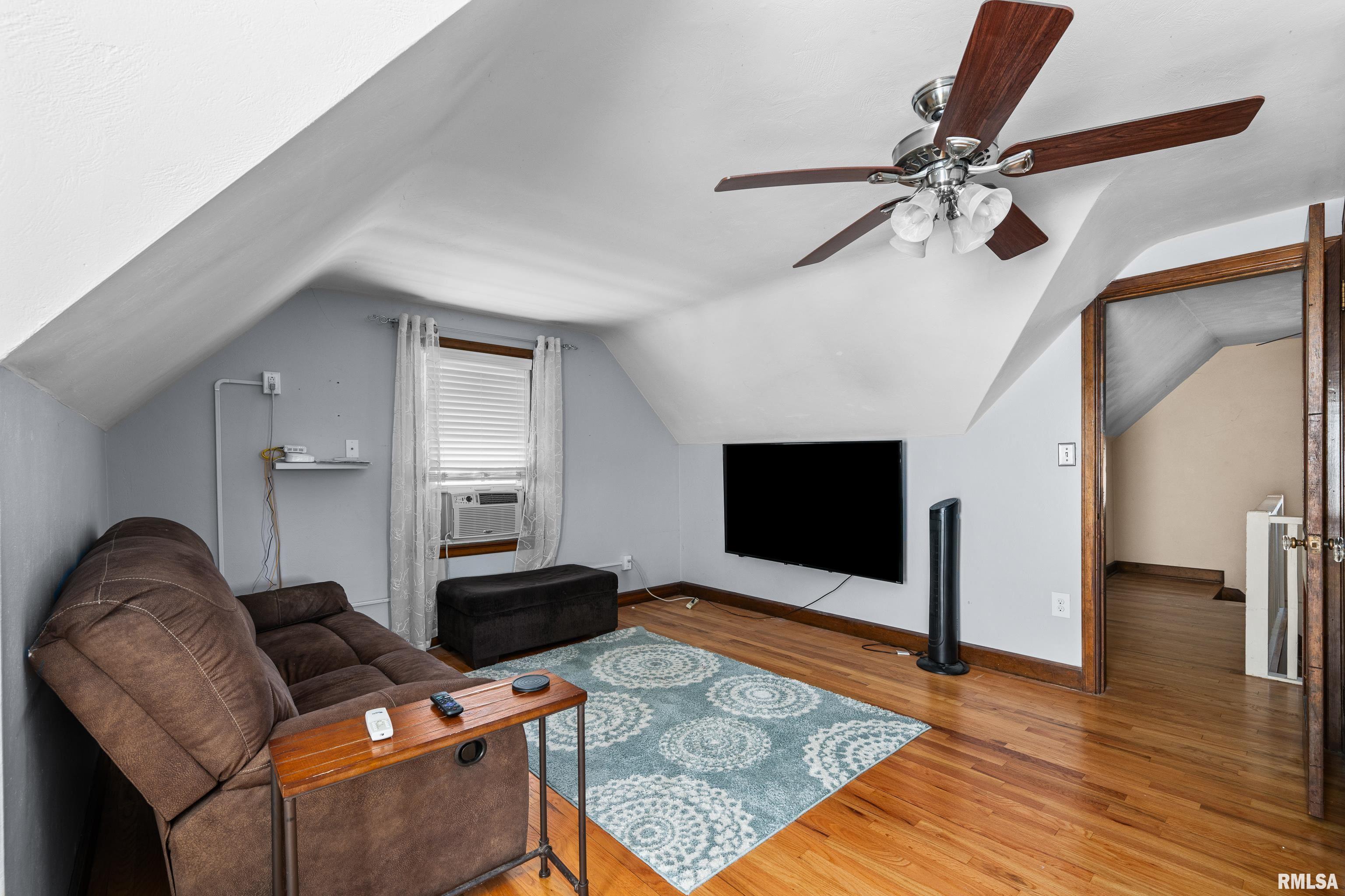 2730 Tremont Avenue, Davenport, Iowa image 20