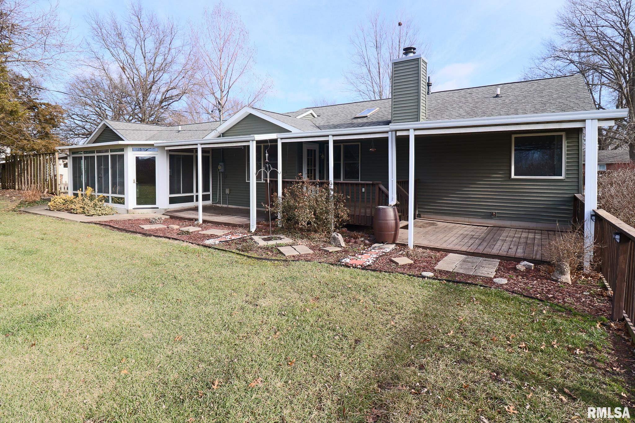 420 Minton Street, Carlinville, Illinois image 9